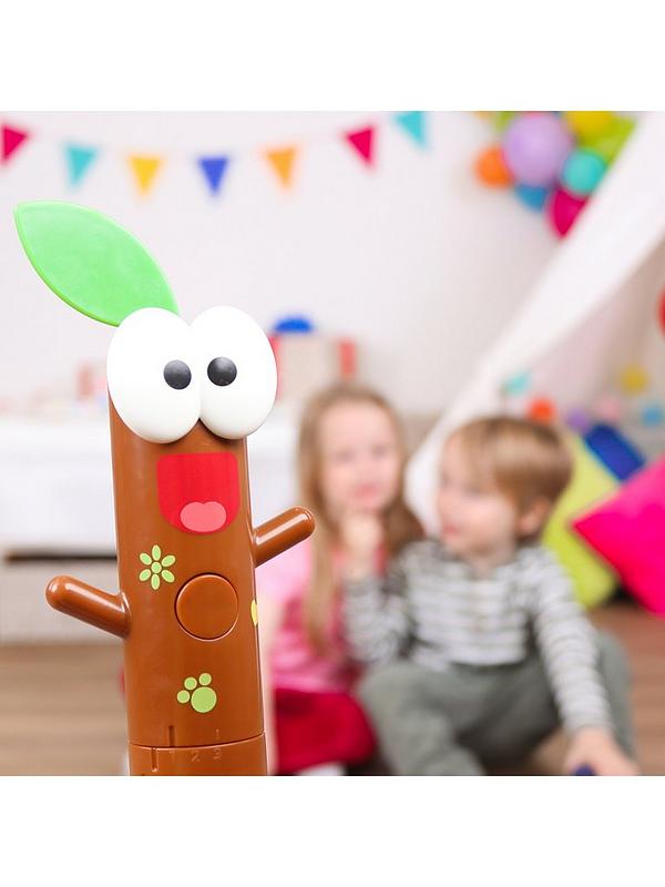 Image 5 of 7 of Hey Duggee Press, Play and Party Sticky Stick