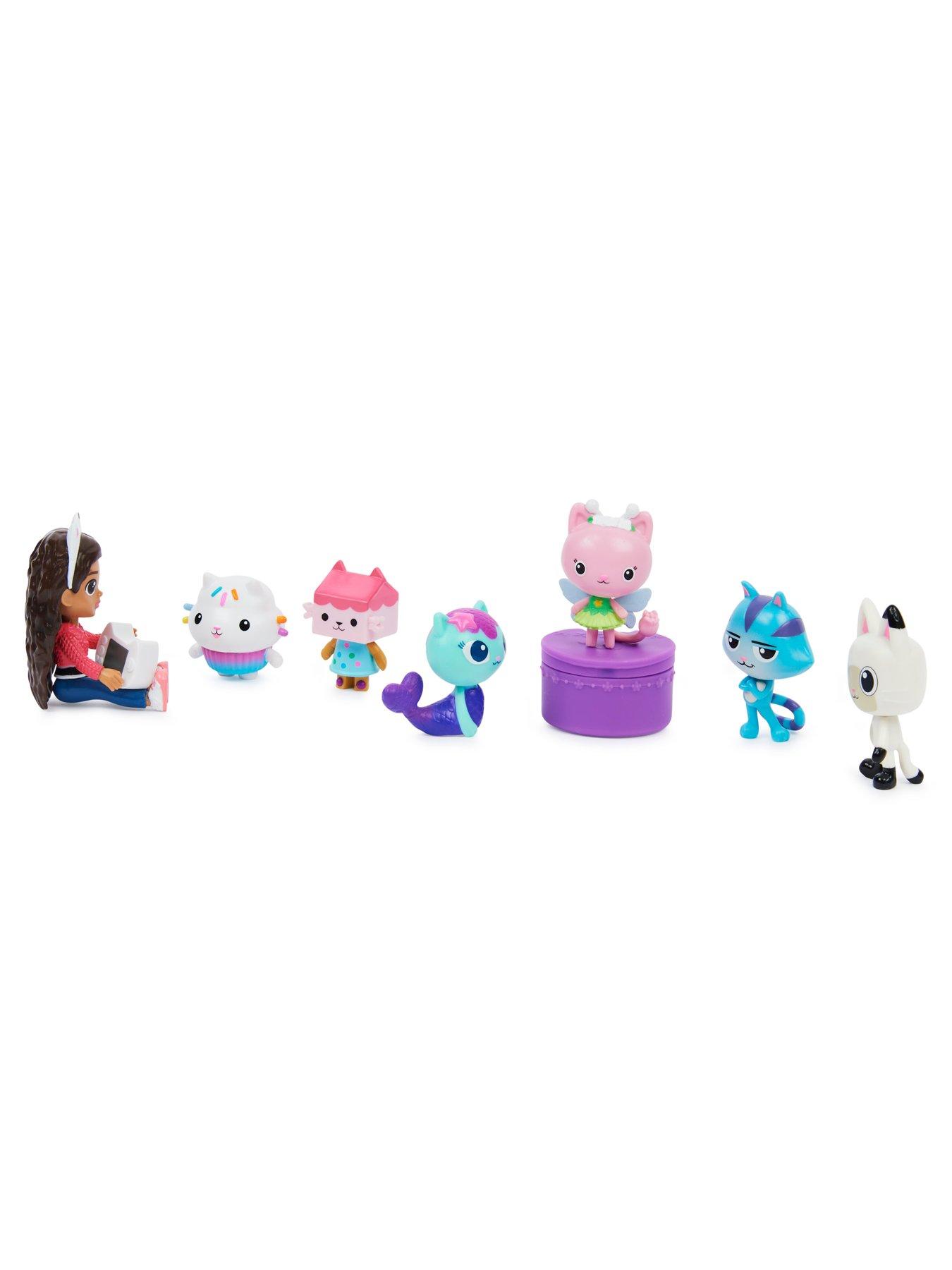 Image 4 of 5 of Gabby's Dollhouse Deluxe Figure Gift Set