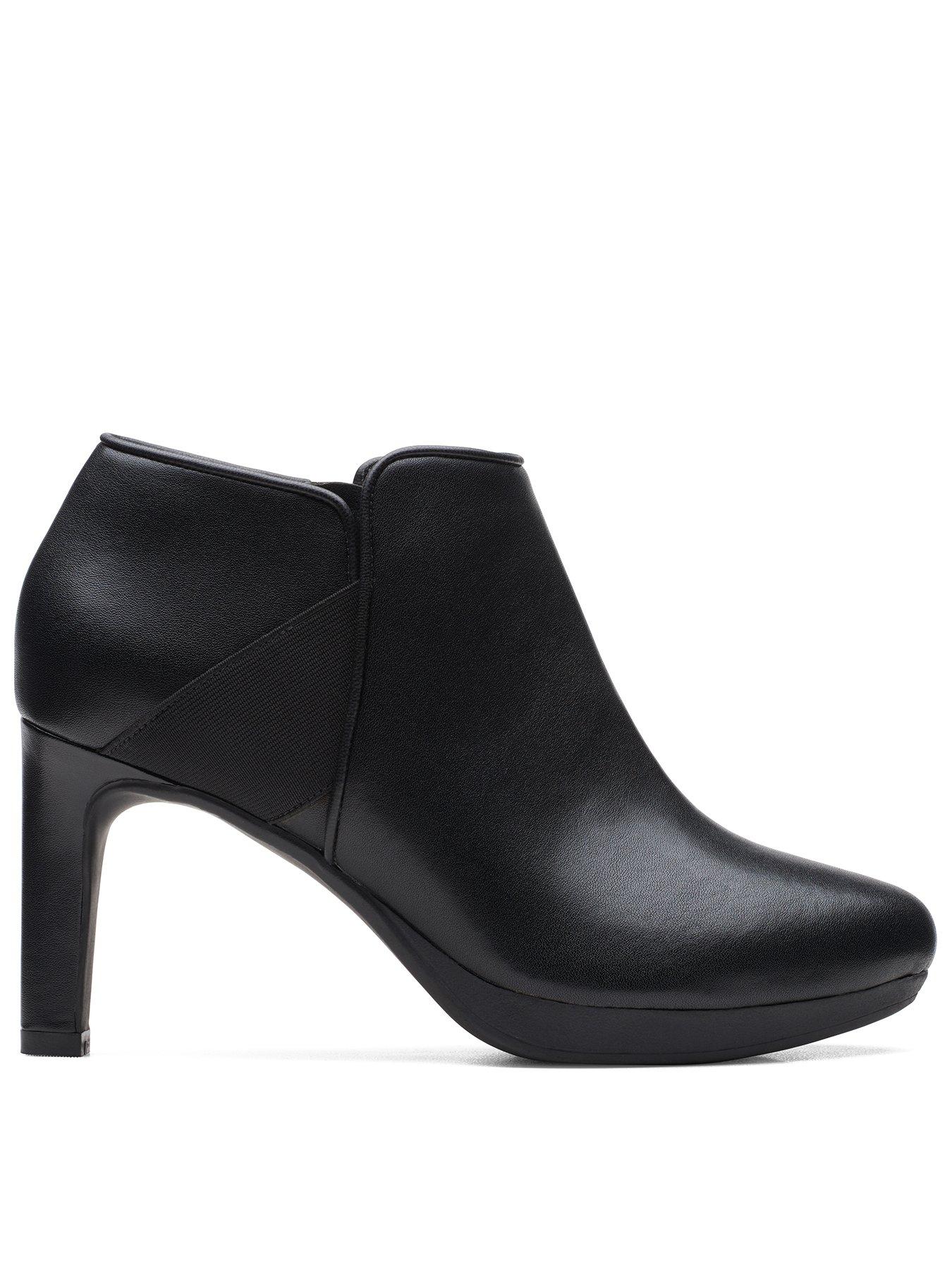 clarks heels for women black