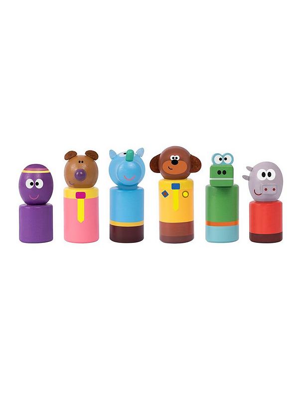 Image 4 of 7 of Hey Duggee Train Set with 3D Figures