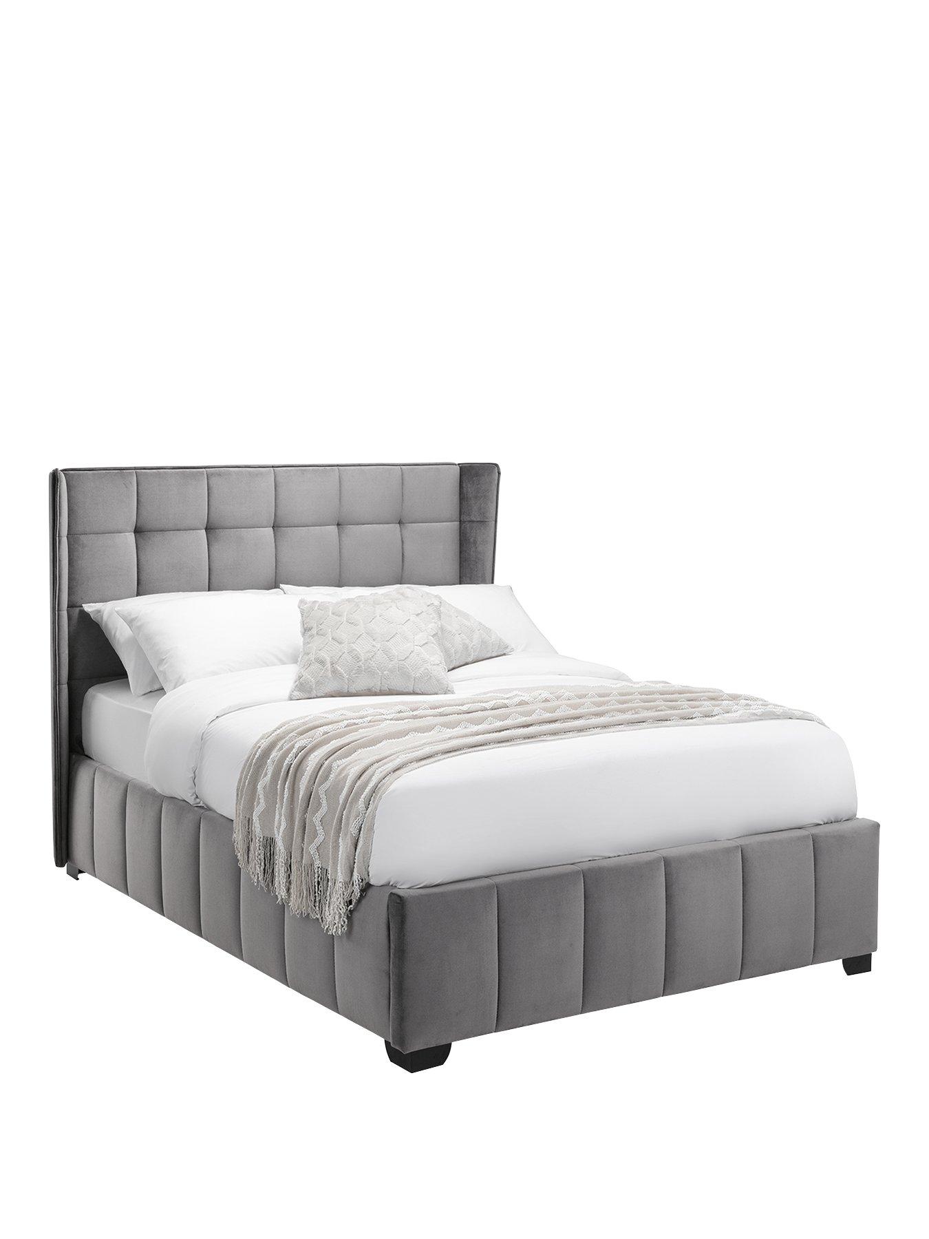 Image 2 of 6 of Julian Bowen Gatsby&nbsp;Fabric&nbsp;Bed - Grey