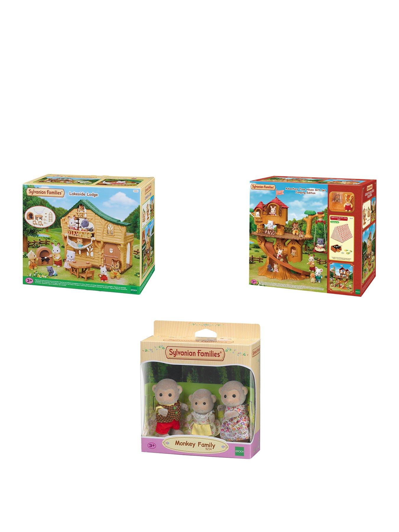 Sylvanian Families Adventure Tree House Gift Set Camping