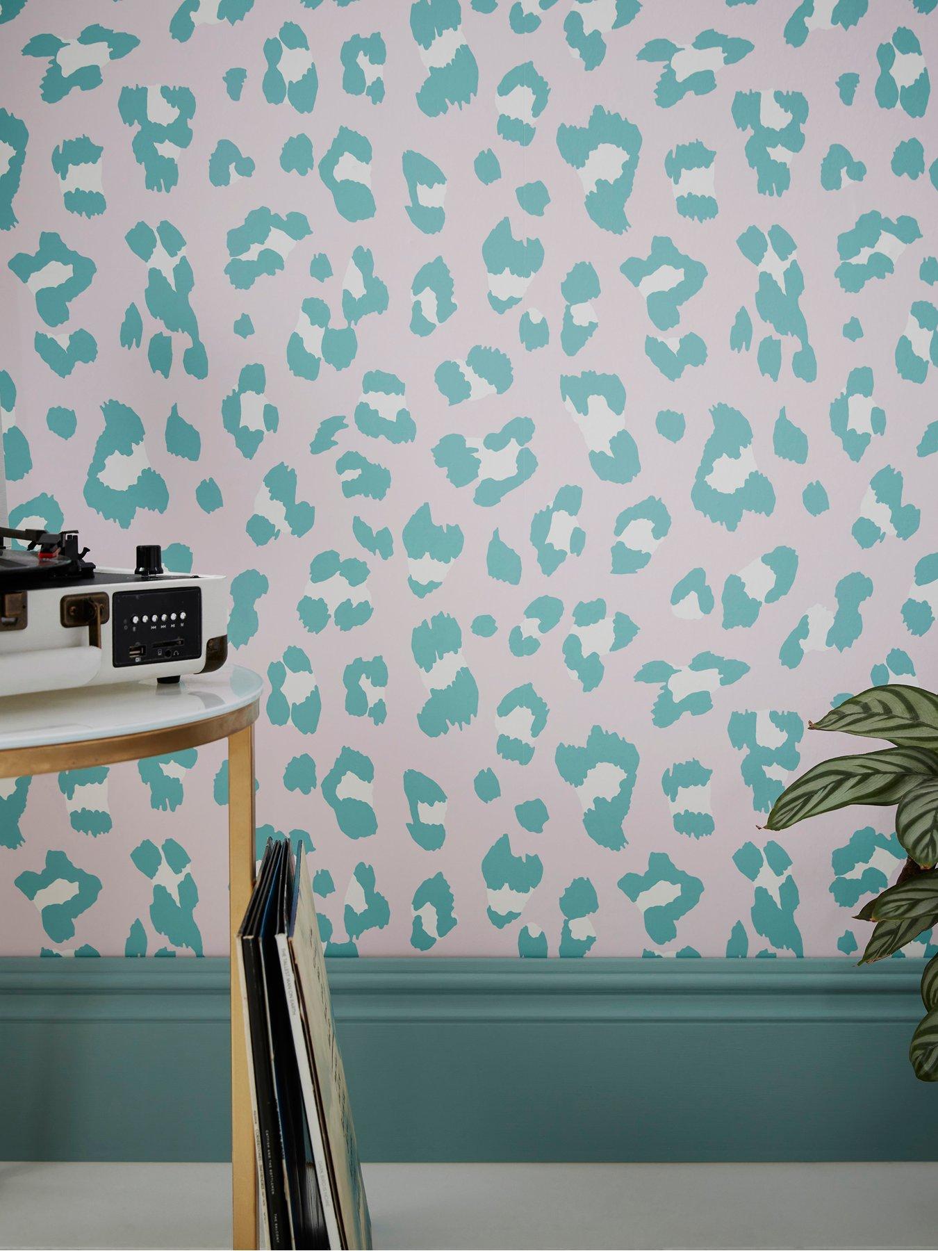Product photograph of Envy Big Cat Wallpaper from very.co.uk