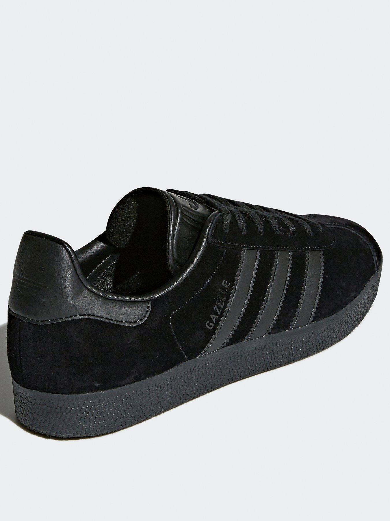 Black suede hot sale gazelle