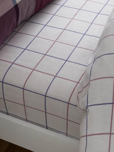 catherine-lansfield-check-brushed-fitted-sheet-in-plum