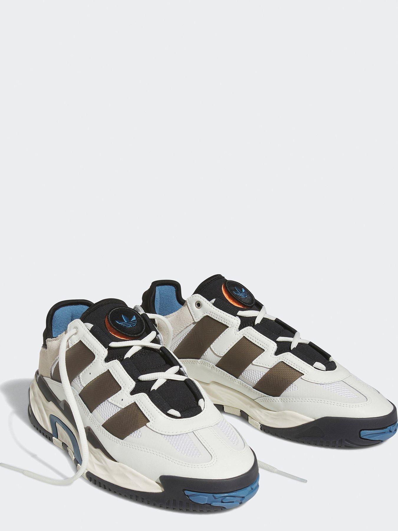 Summer on sale adidas trainers