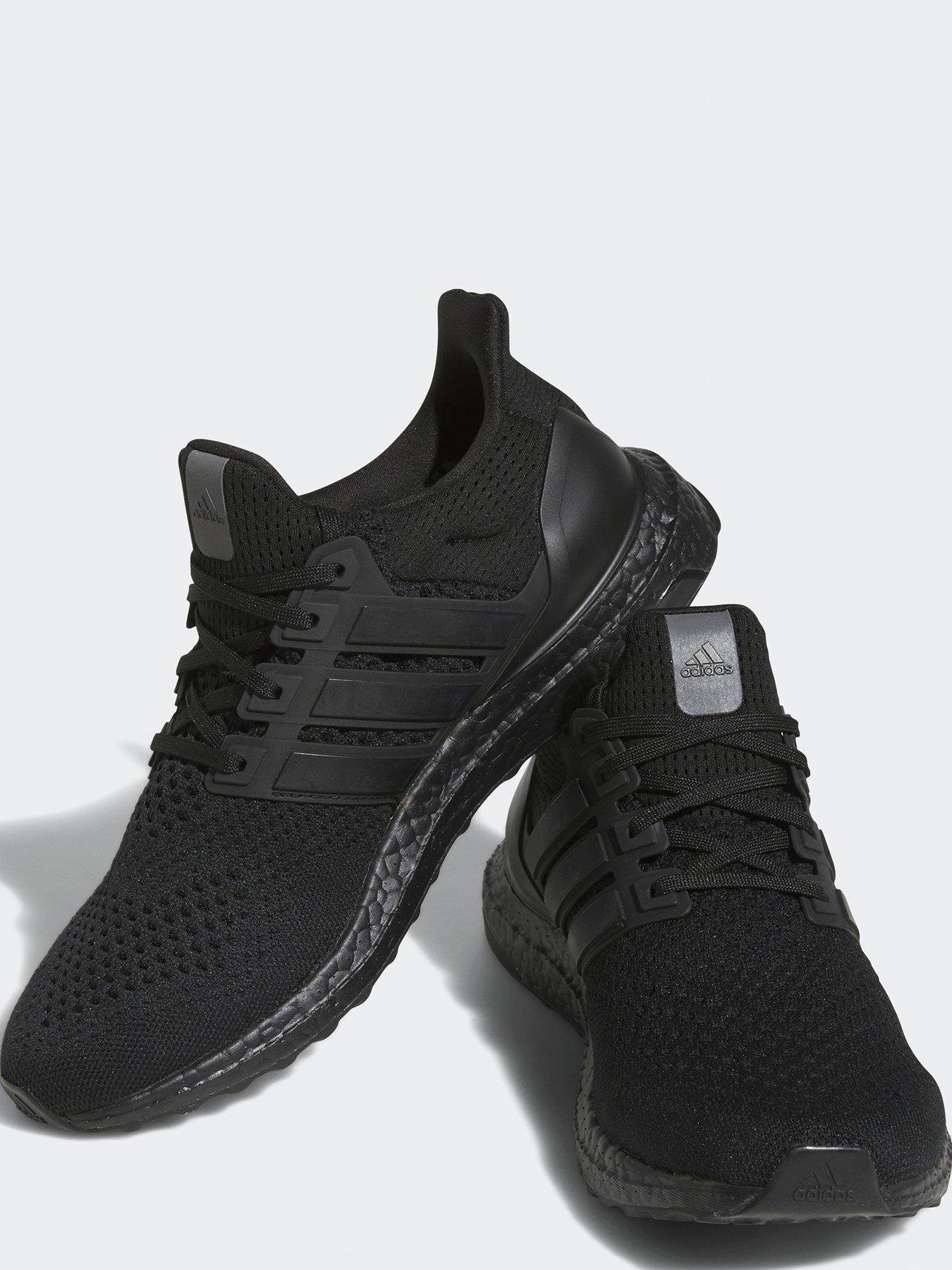 Mens ultra boost on sale black and white