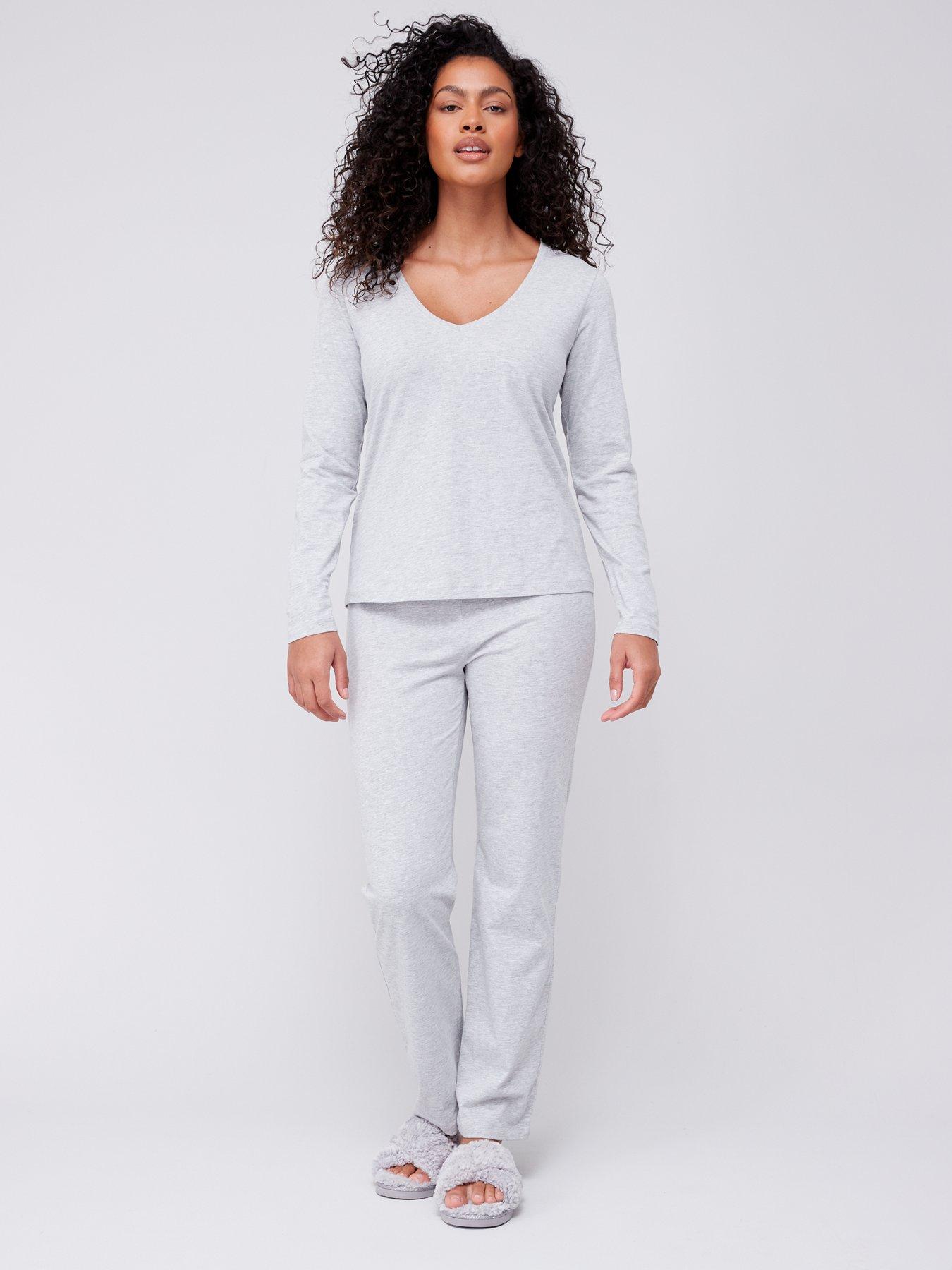 V neck pyjama discount set