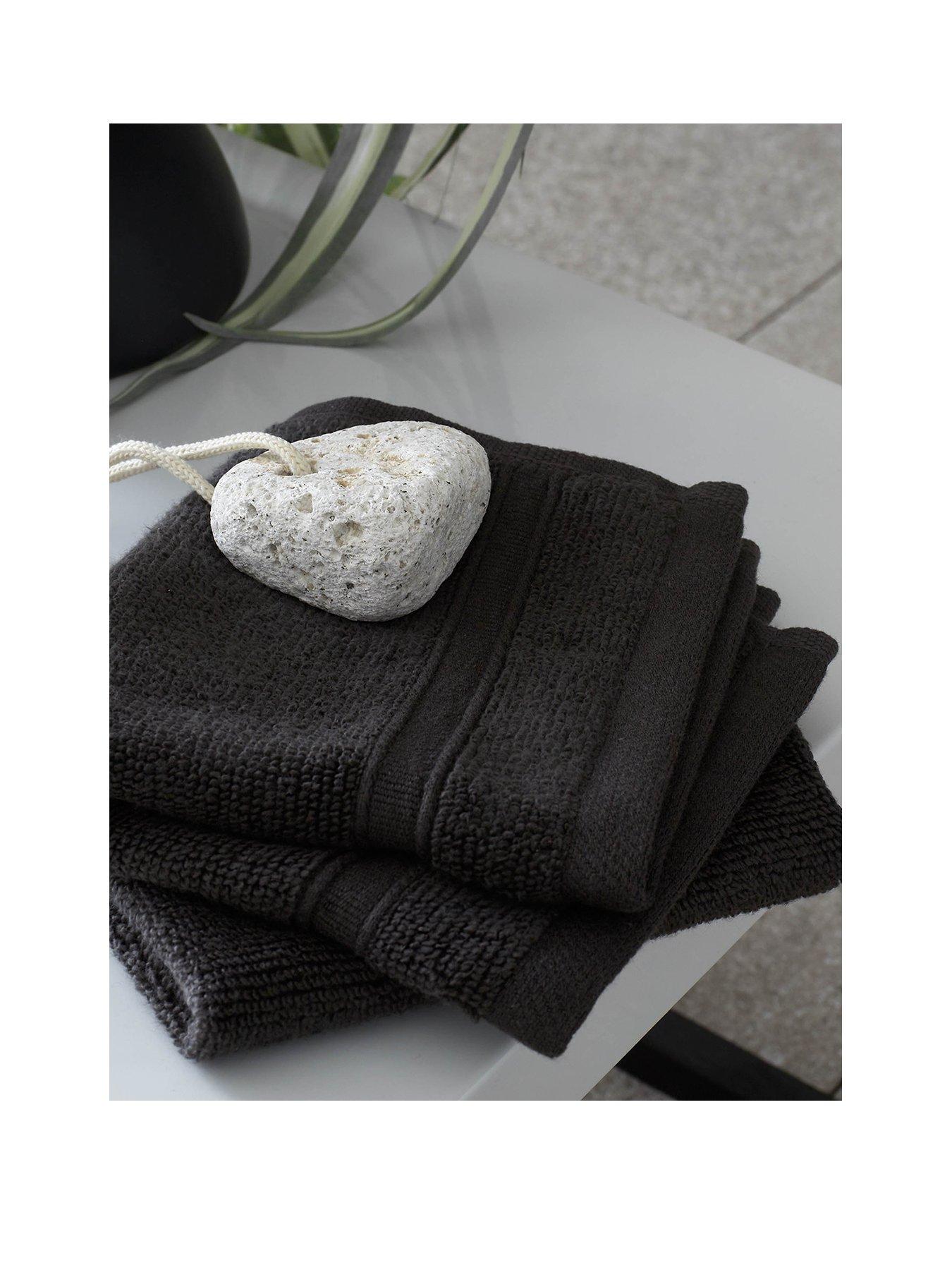 undefined Zero Twist Face Cloth Pair