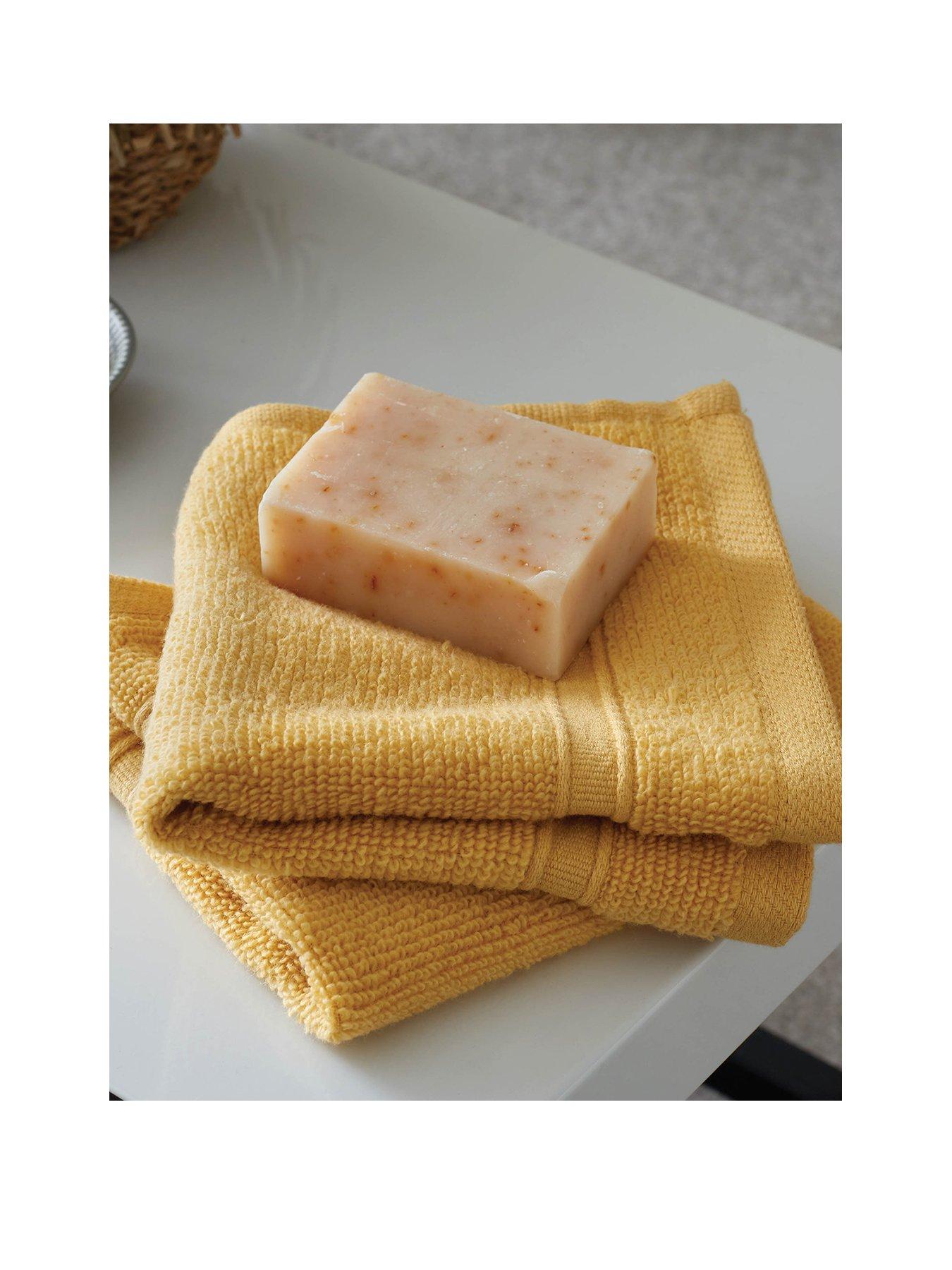 undefined Zero Twist Face Cloth Pair