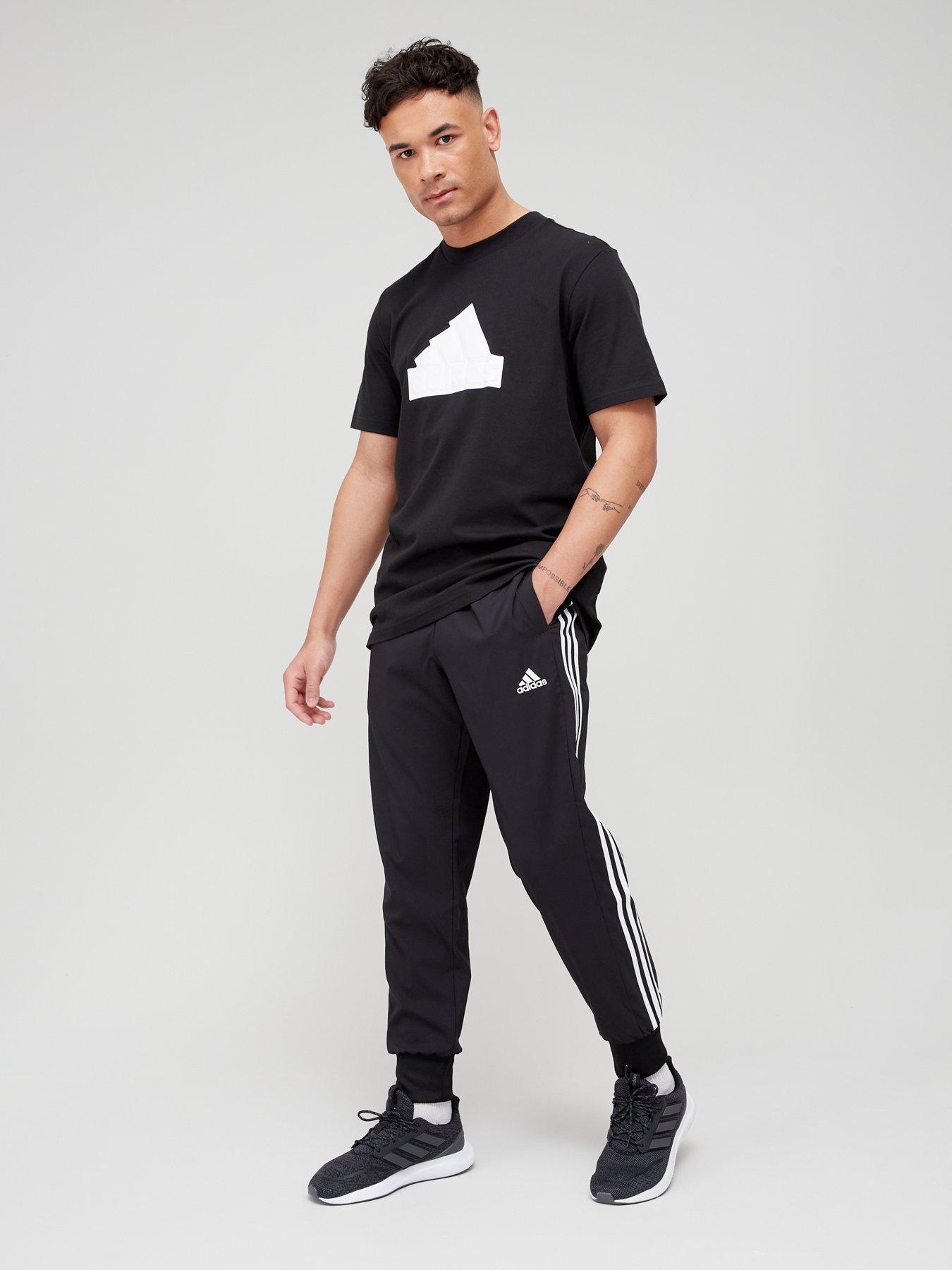 adidas  Essentials Fleece Tapered Cuff 3-Stripes Joggers M