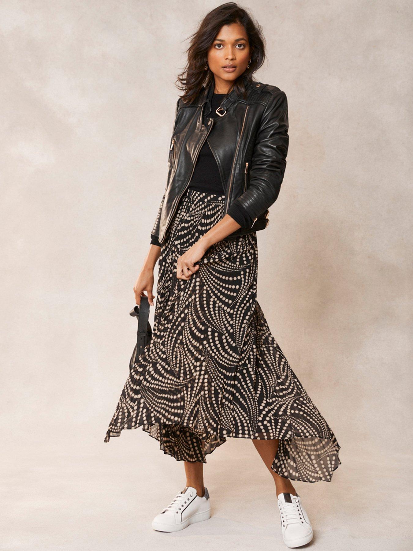 Pleated velvet maxi clearance skirt