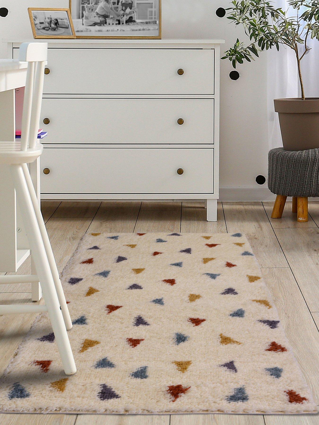 Product photograph of Everyday Snug Shaggy Triangle Rug - Multi from very.co.uk