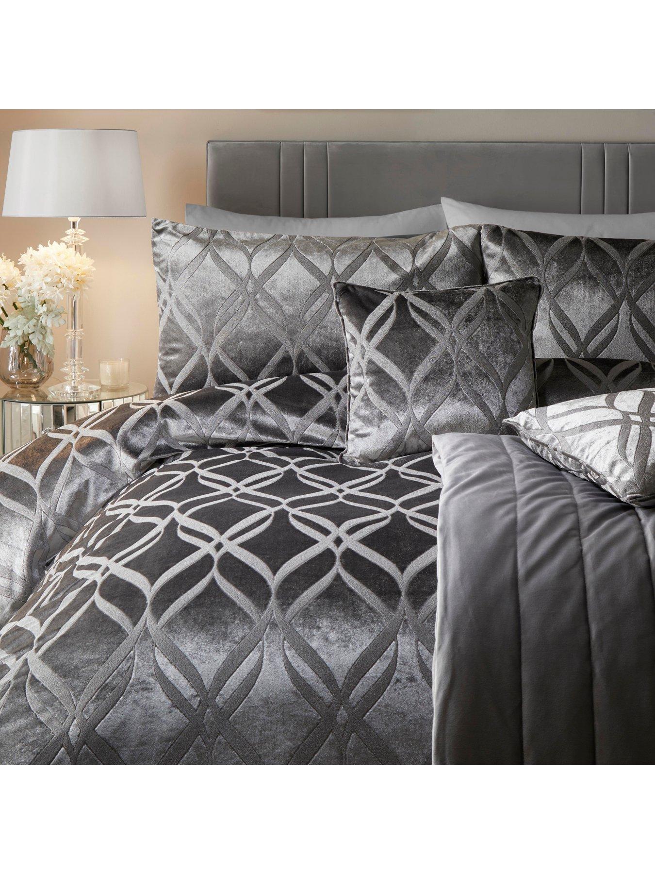 Image 2 of 4 of Soiree Belfort Jacquard Duvet Cover Set - Grey
