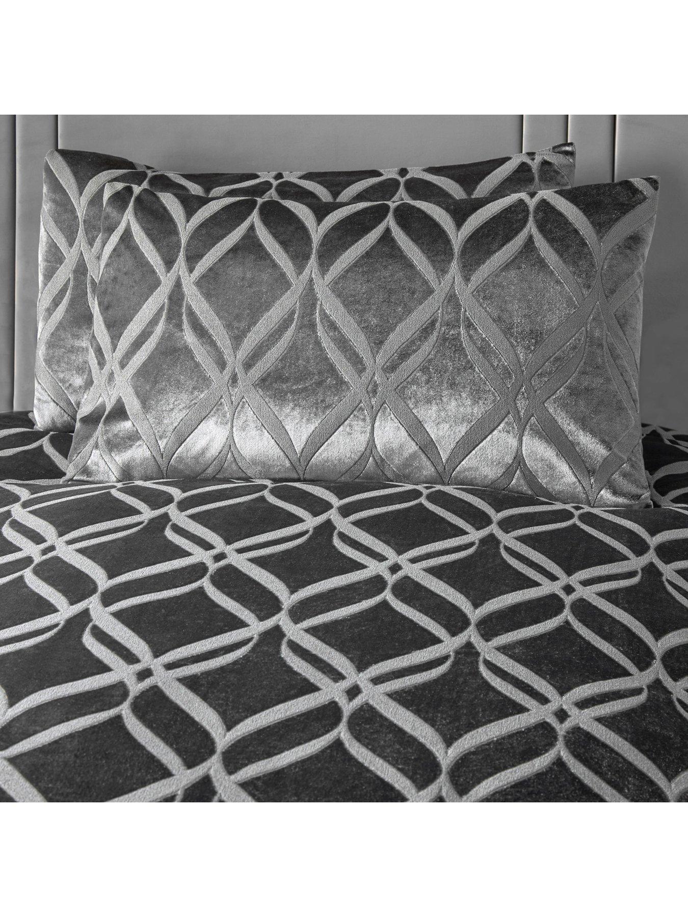 Image 3 of 4 of Soiree Belfort Jacquard Duvet Cover Set - Grey