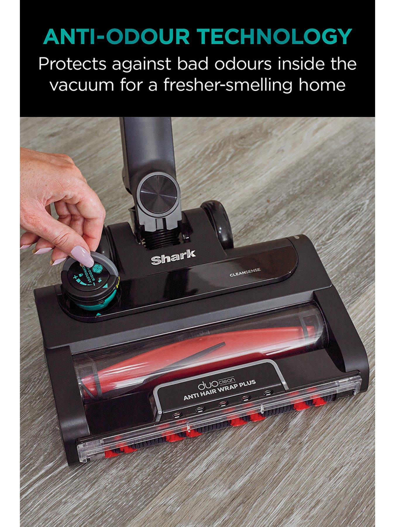 Image 4 of 7 of Shark Stratos Cordless Stick Vacuum Cleaner&nbsp;with Anti Hair-Wrap Powerfins Technology and Flexology with Pet Brush 60 mins&nbsp;- IZ400UKT
