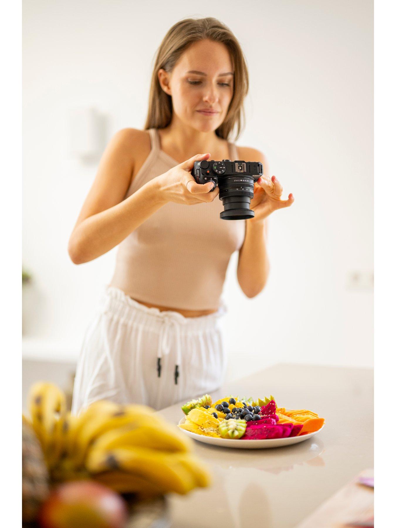 Image 5 of 8 of Nikon Z 30 Lens Kit w/16-50 DX + 50-250 DX