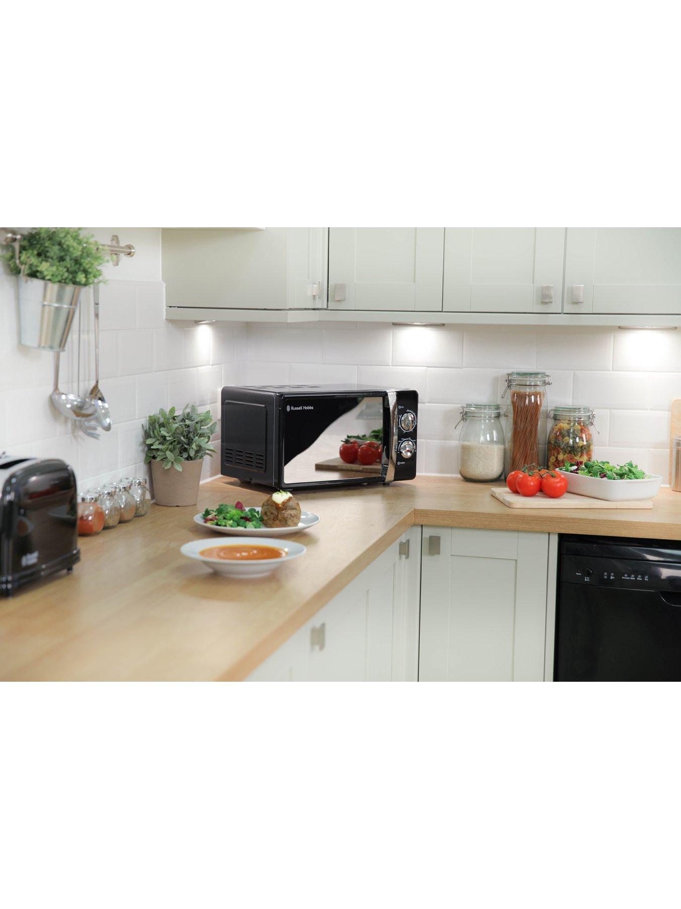 Image 4 of 8 of Russell Hobbs RHMM701B 17-Litre&nbsp;Manual Microwave - Jet Black
