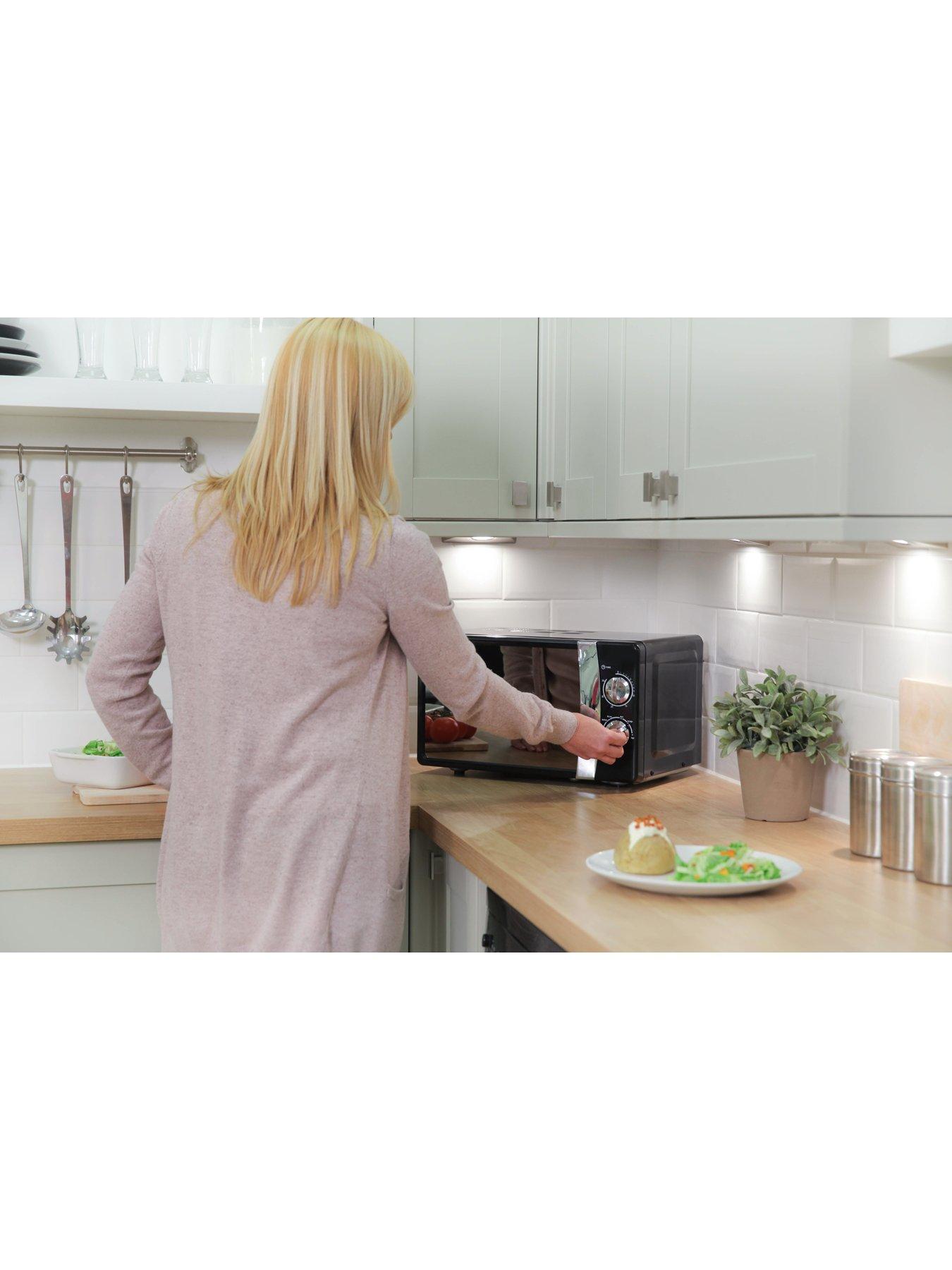 Image 7 of 8 of Russell Hobbs RHMM701B 17-Litre&nbsp;Manual Microwave - Jet Black