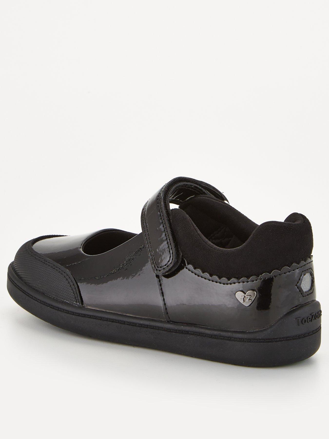 Wide fit store school shoes