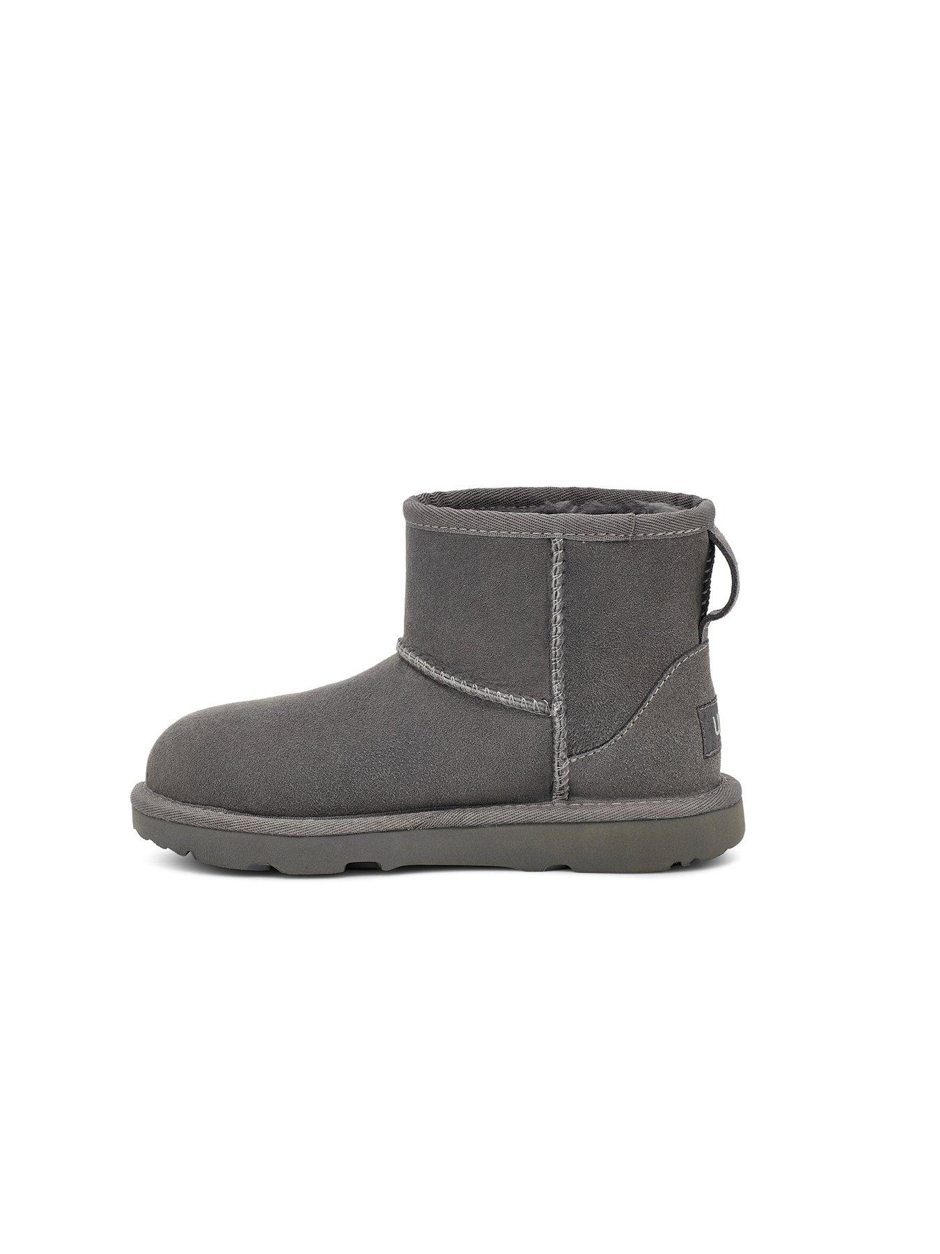 UGG Australian Classic deals II Boot Gray Size Kids 11 New