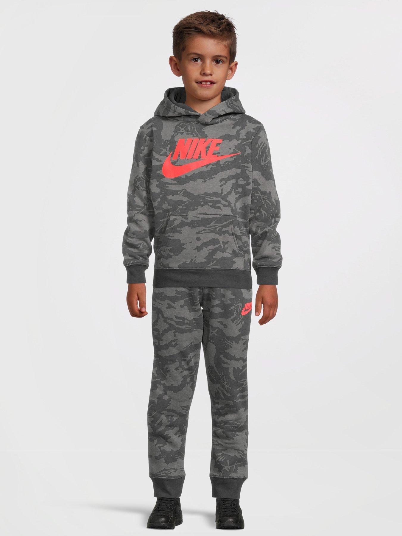 boys nike camo joggers