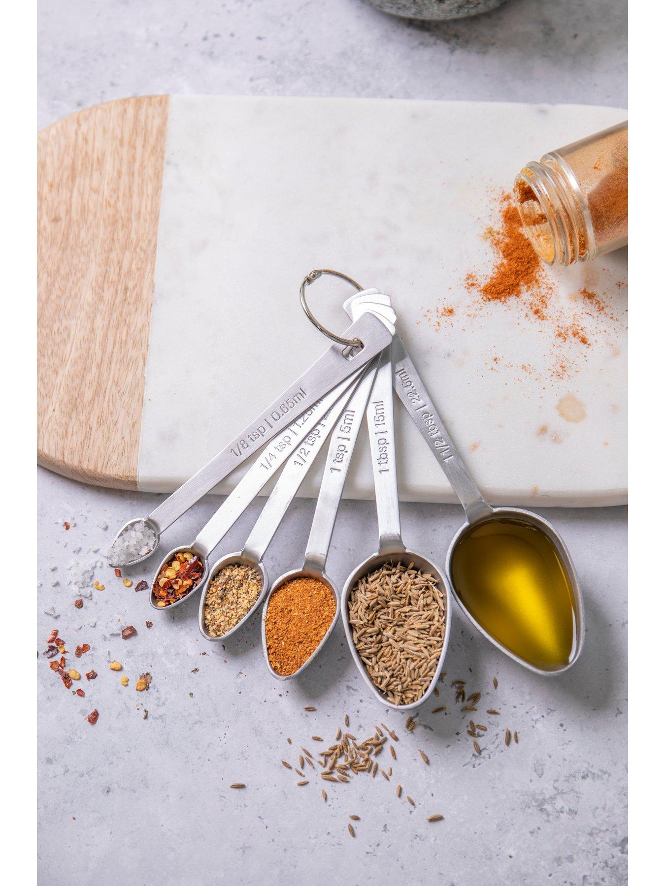 Image 3 of 5 of MasterClass Smart Space 5 Piece Measuring Spoon Set