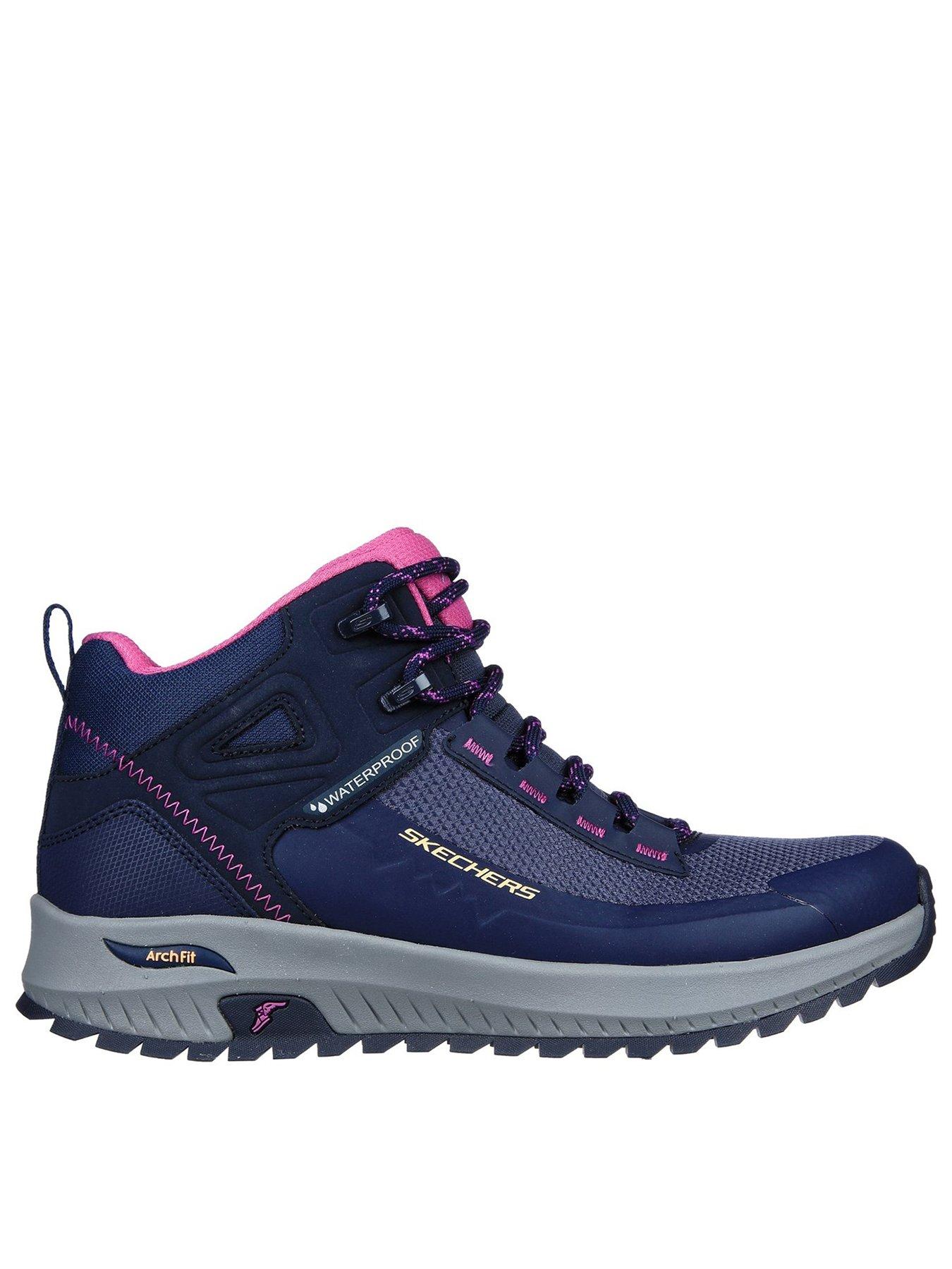 Skechers on sale low boots