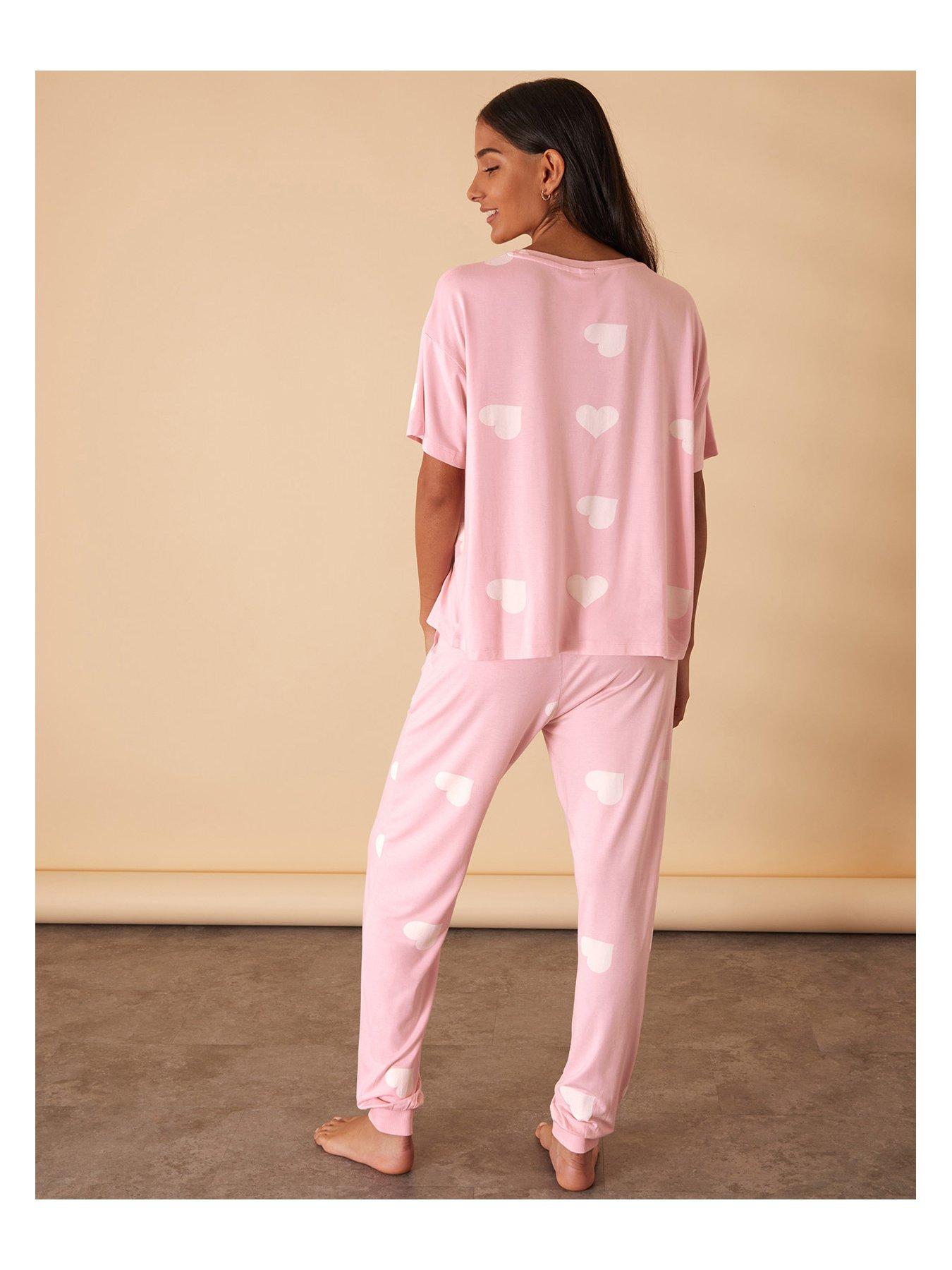 Accessorize pyjamas online