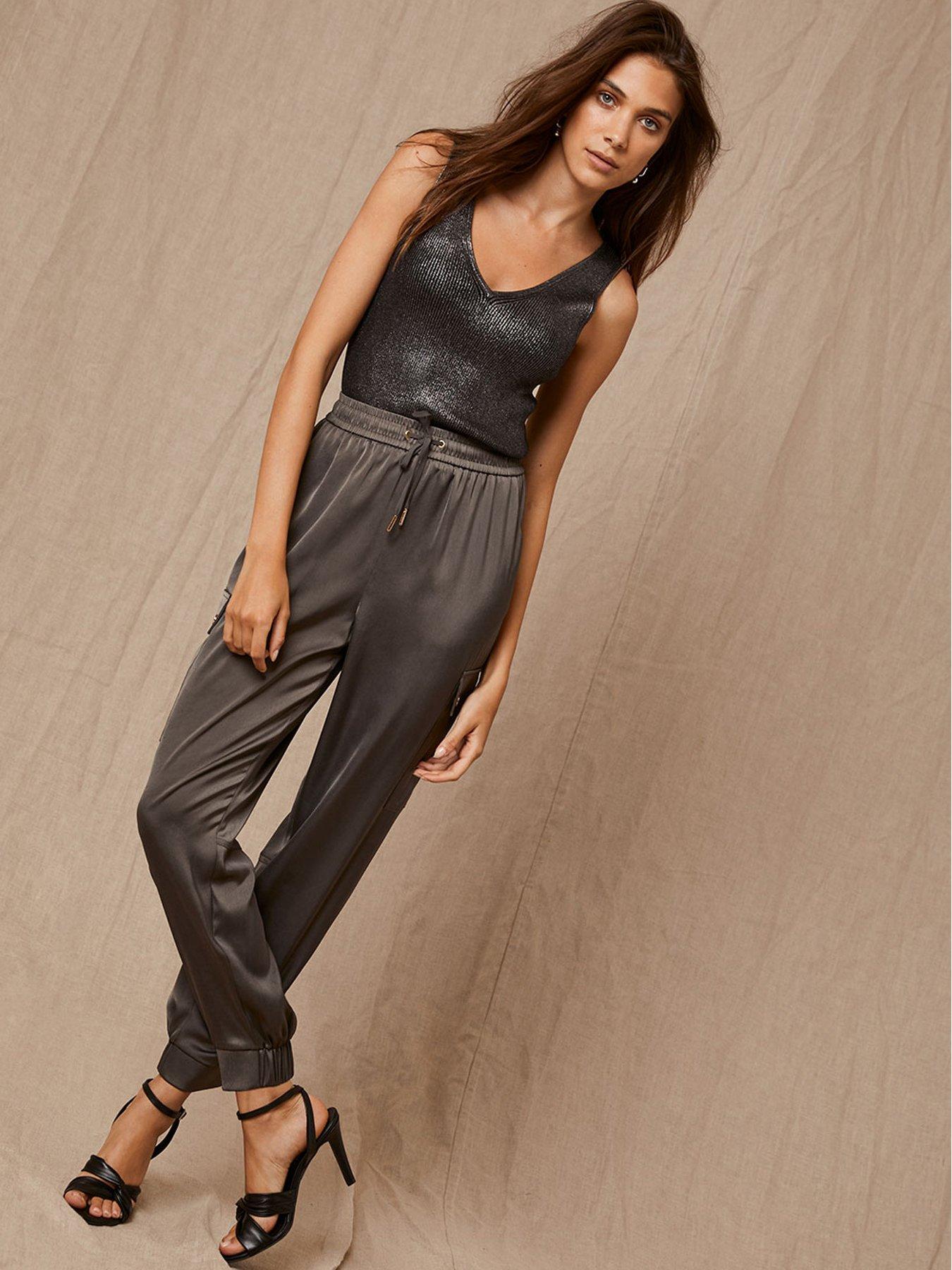 Olivia Mark – Premium Pocketed High-Waisted Cargo Pants with Innovative  Design