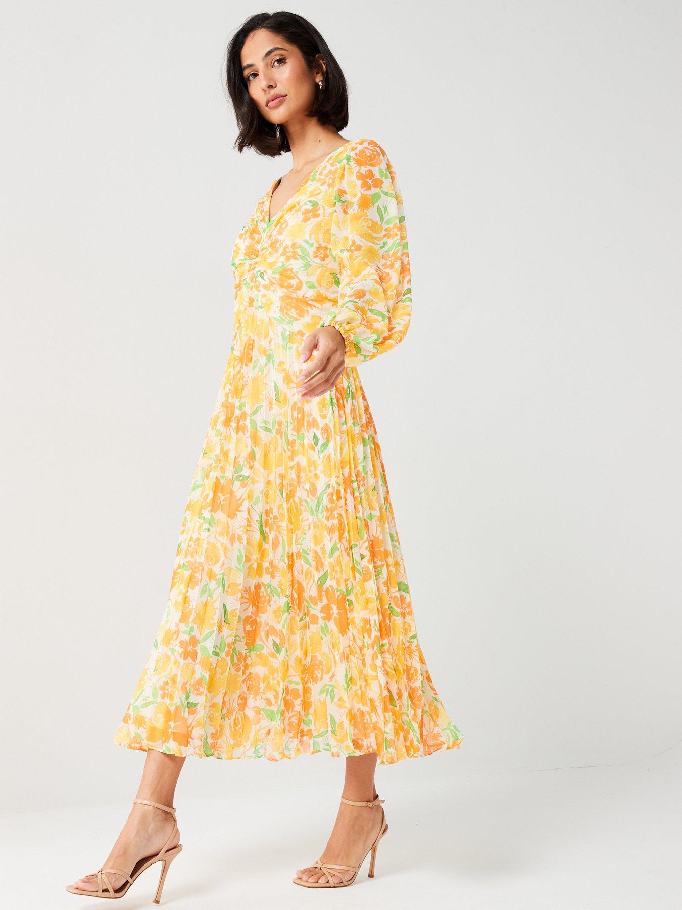 V by on sale very floral dress