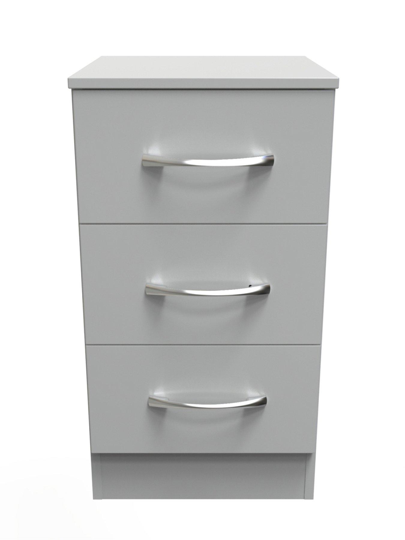 Image 5 of 6 of SWIFT Elton&nbsp;Ready&nbsp;Assembled 4 Piece Package - 2 Door Wardrobe, 5 Drawer Chest and 2 Bedside Chests&nbsp;- FSC&reg; Certified