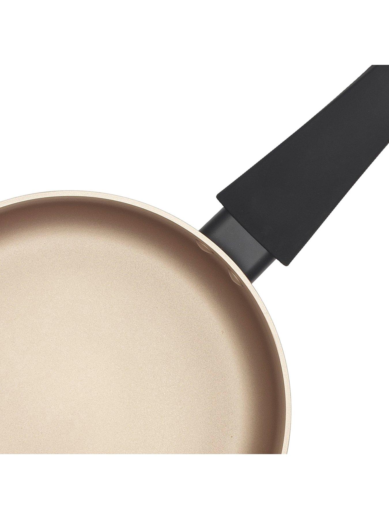 Image 3 of 7 of Salter Olympus 20 cm Saucepan with Tempered Glass Lid