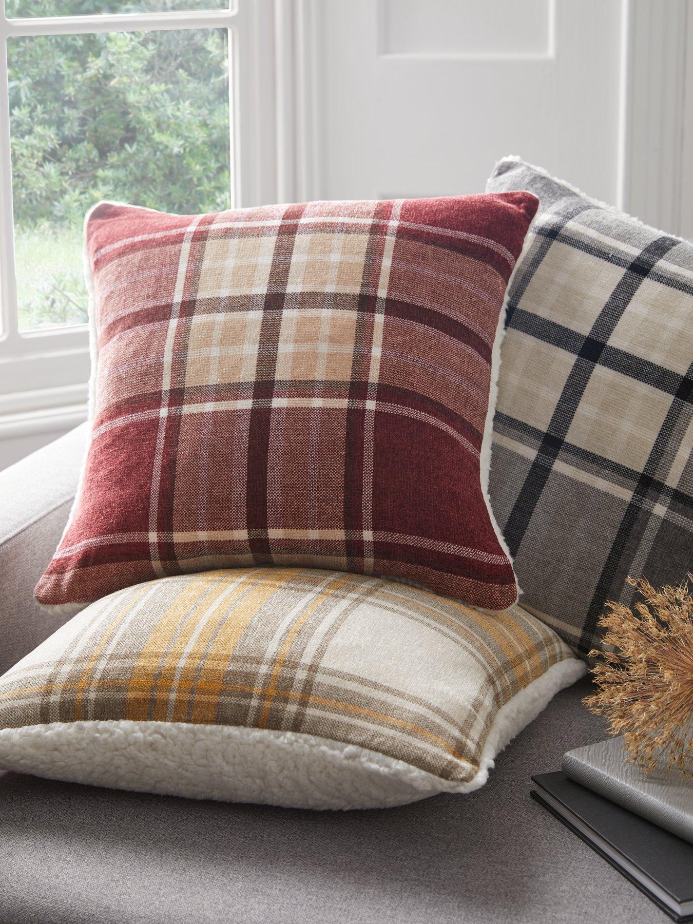 Grey check outlet cushions