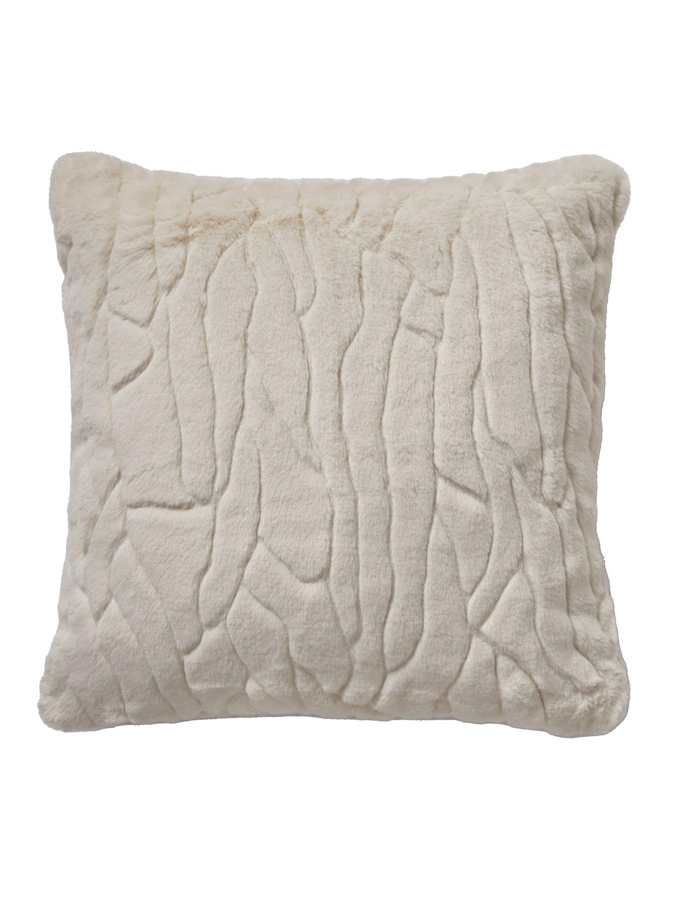 Image 4 of 4 of Very Home Bergen Faux Fur Cushion