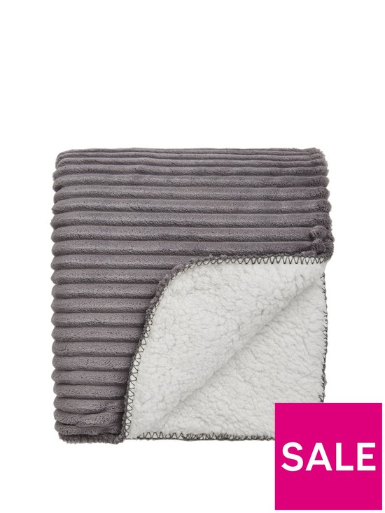front image of very-home-ribbed-velour-sherpa-throw-grey