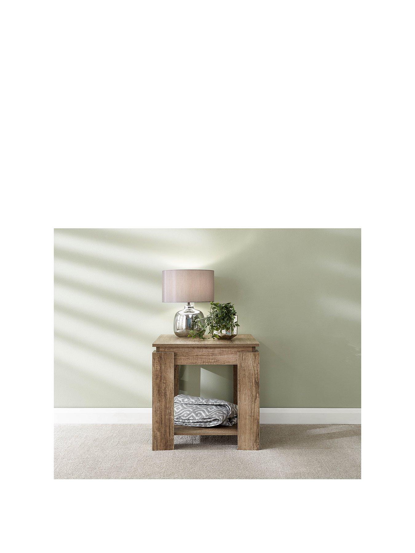 Canyon oak deals lamp table