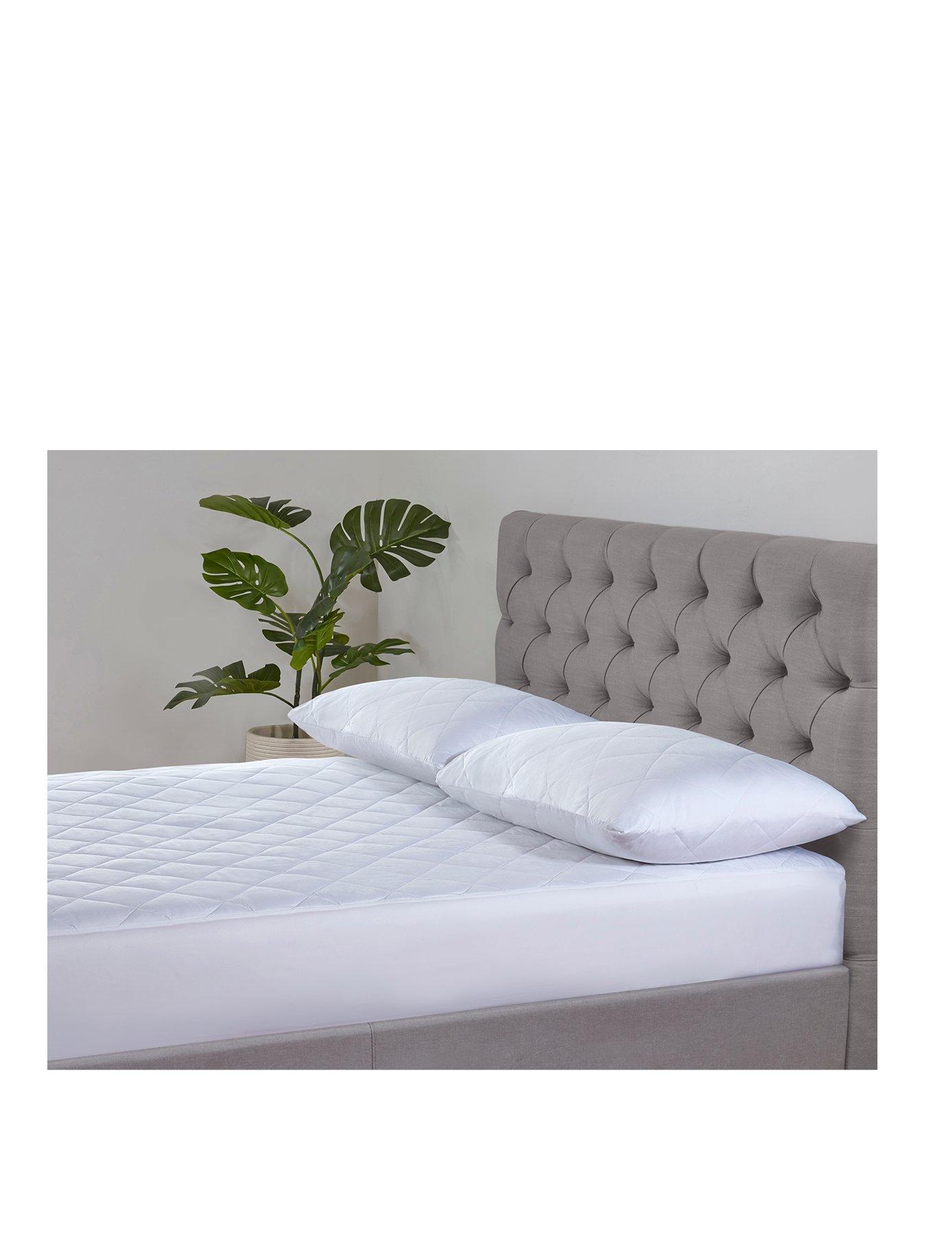 Image 2 of 6 of The Very Collection Hotel Collection Extra Deep 30cm Mattress Protector Sk - White