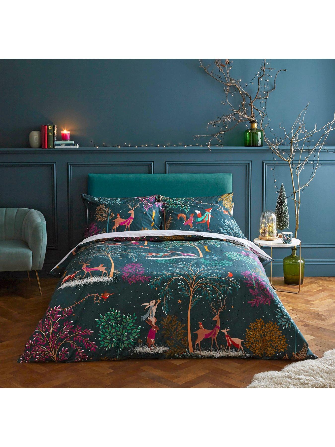 Sara Miller Woodland Scene Christmas Duvet Set In 100% Cotton - Ks ...