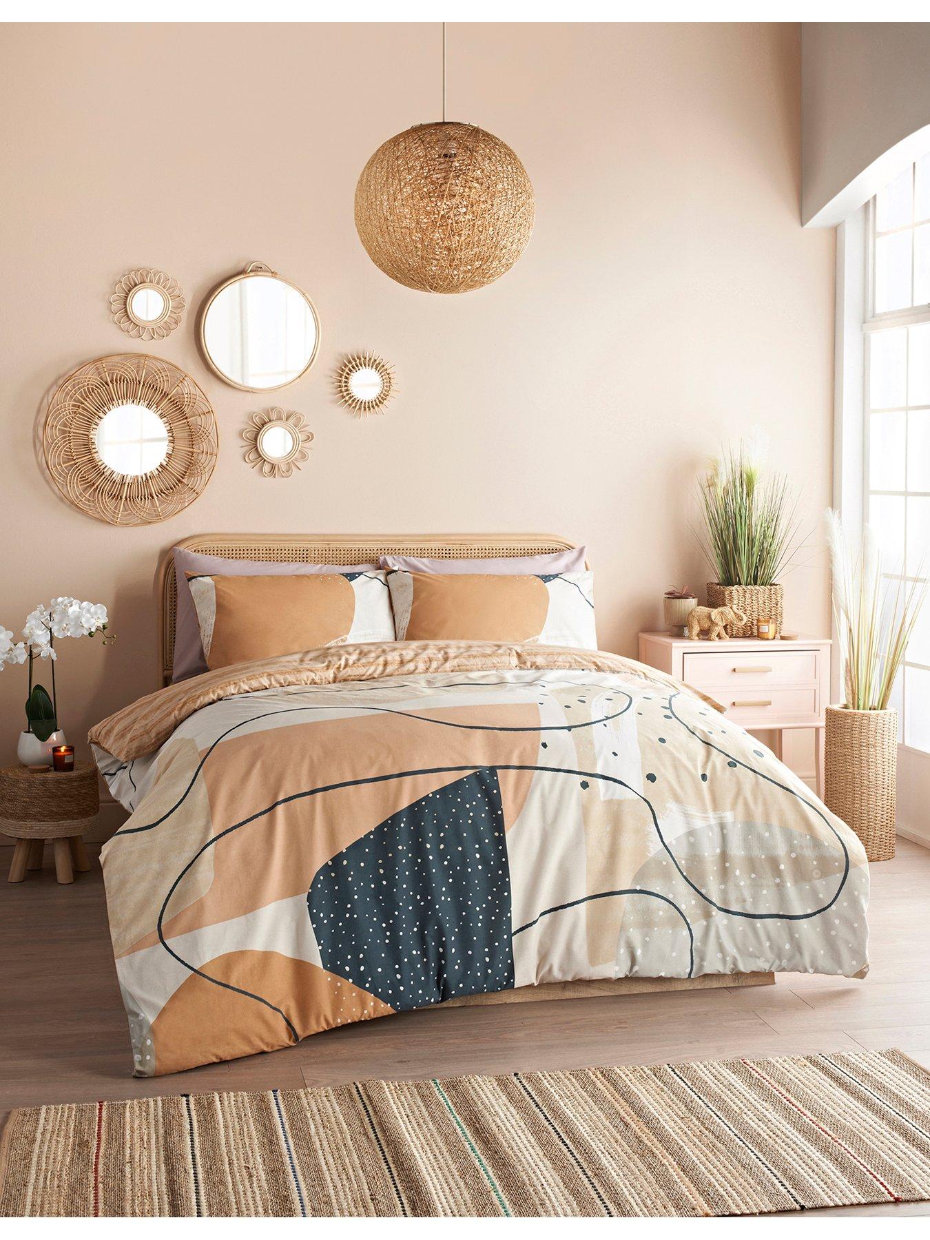 Product photograph of Cosmoliving By Cosmopolitan Cosmo Living Sunset Abstract Duvet Set - Sb - Multi from very.co.uk
