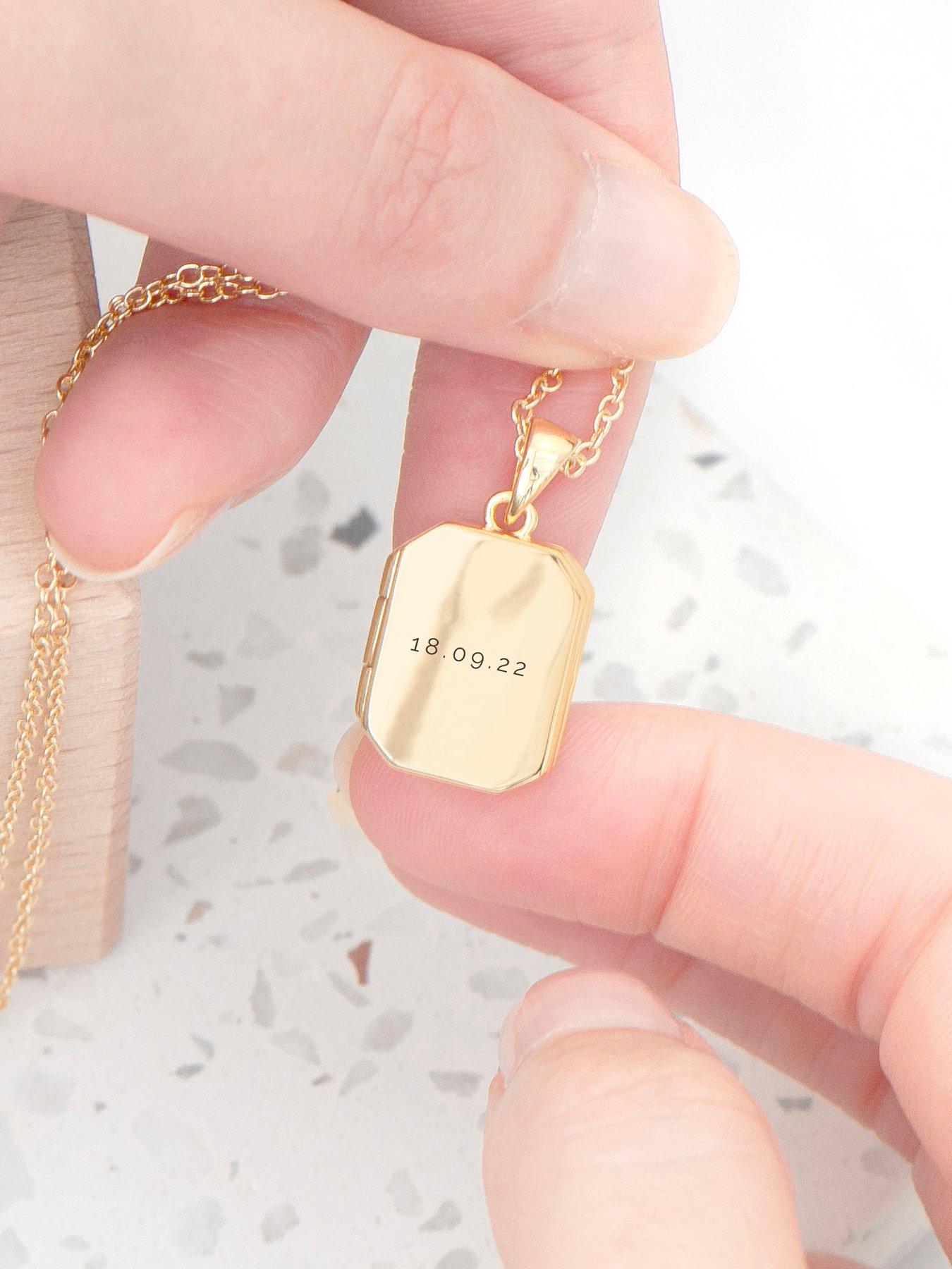 Image 2 of 5 of Treat Republic Personalised Rectangular Photo Locket - Gold
