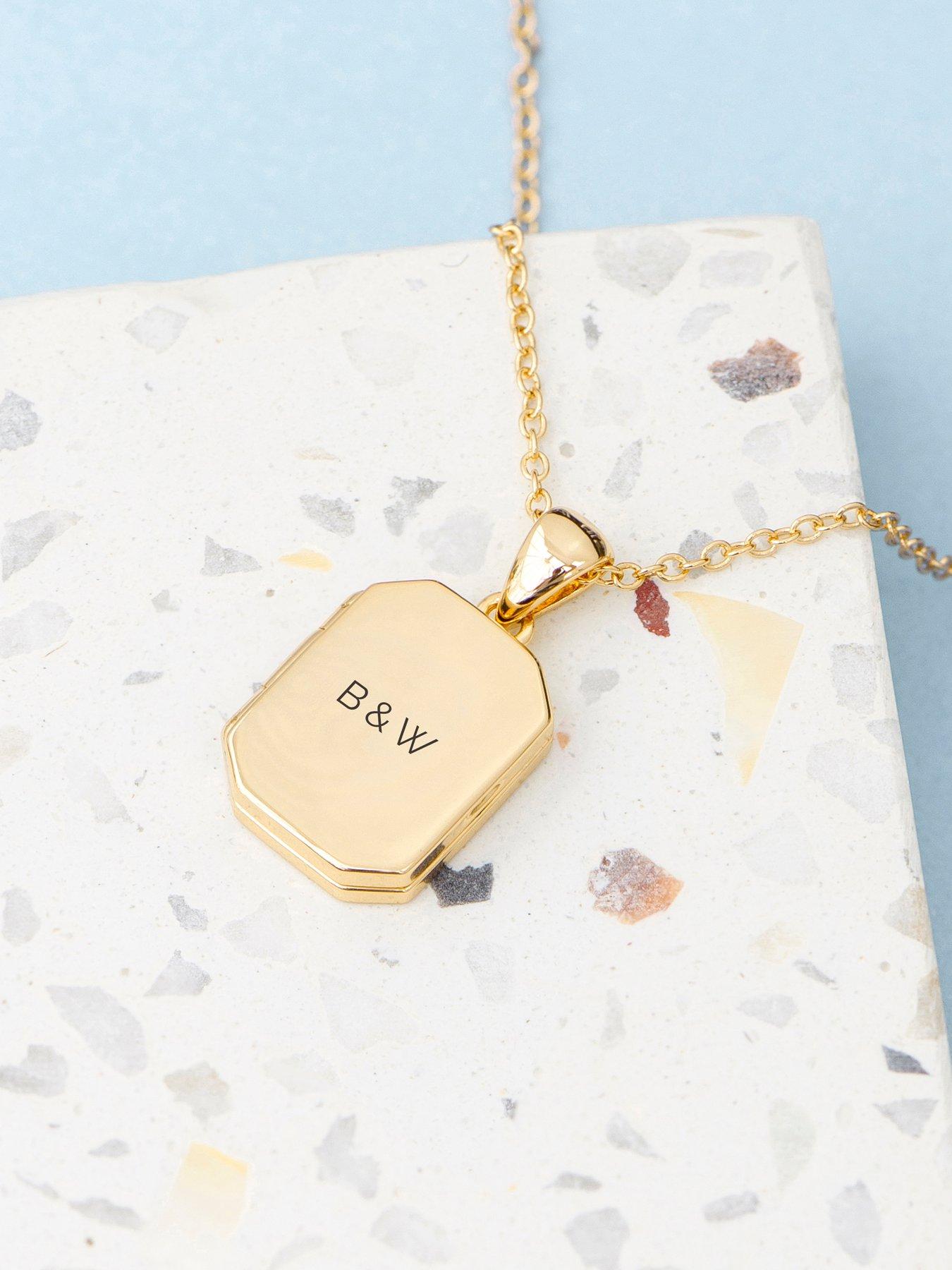 Image 3 of 5 of Treat Republic Personalised Rectangular Photo Locket - Gold