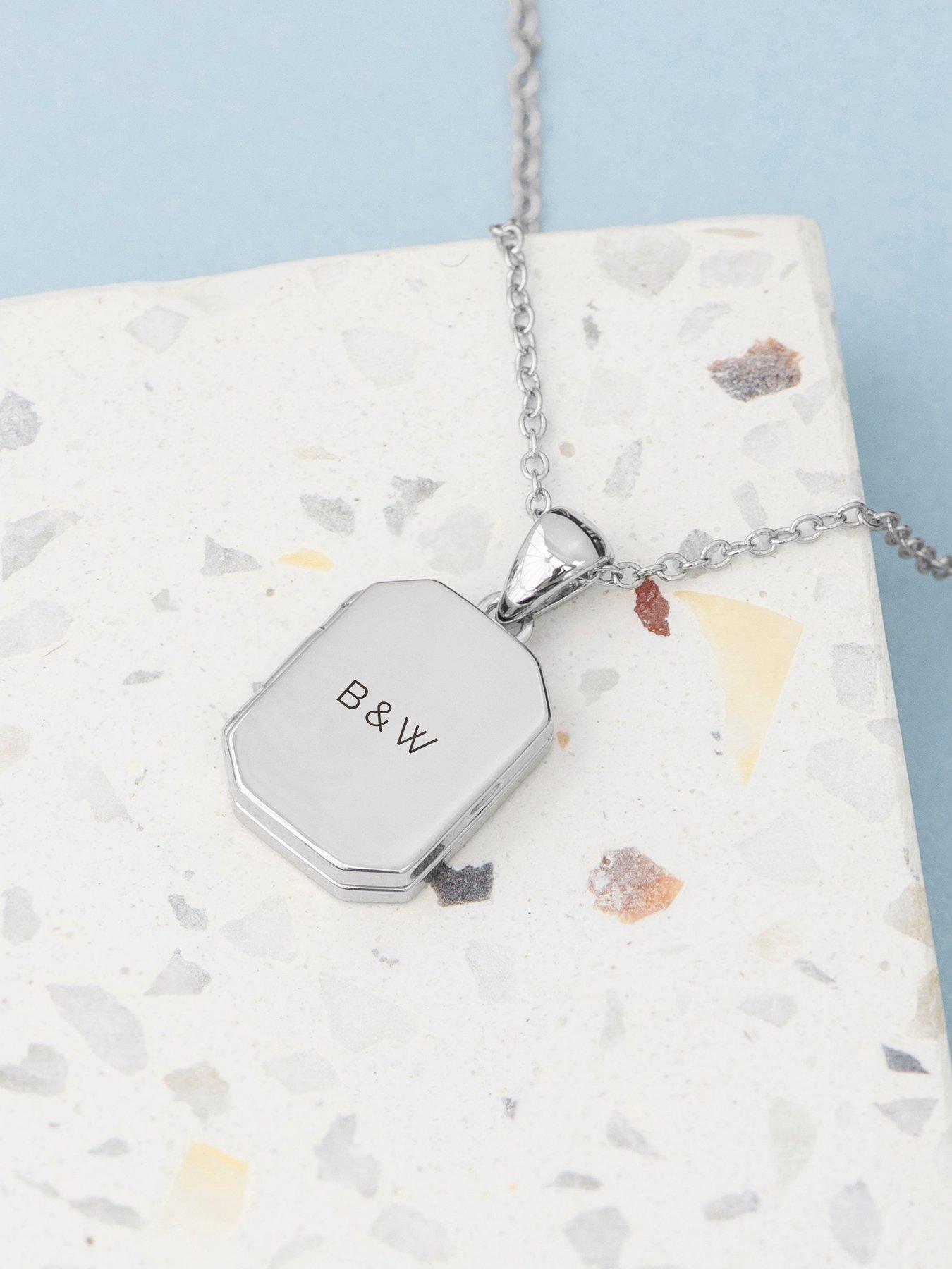 Image 3 of 5 of Treat Republic Personalised Rectangular Photo Locket - Silver