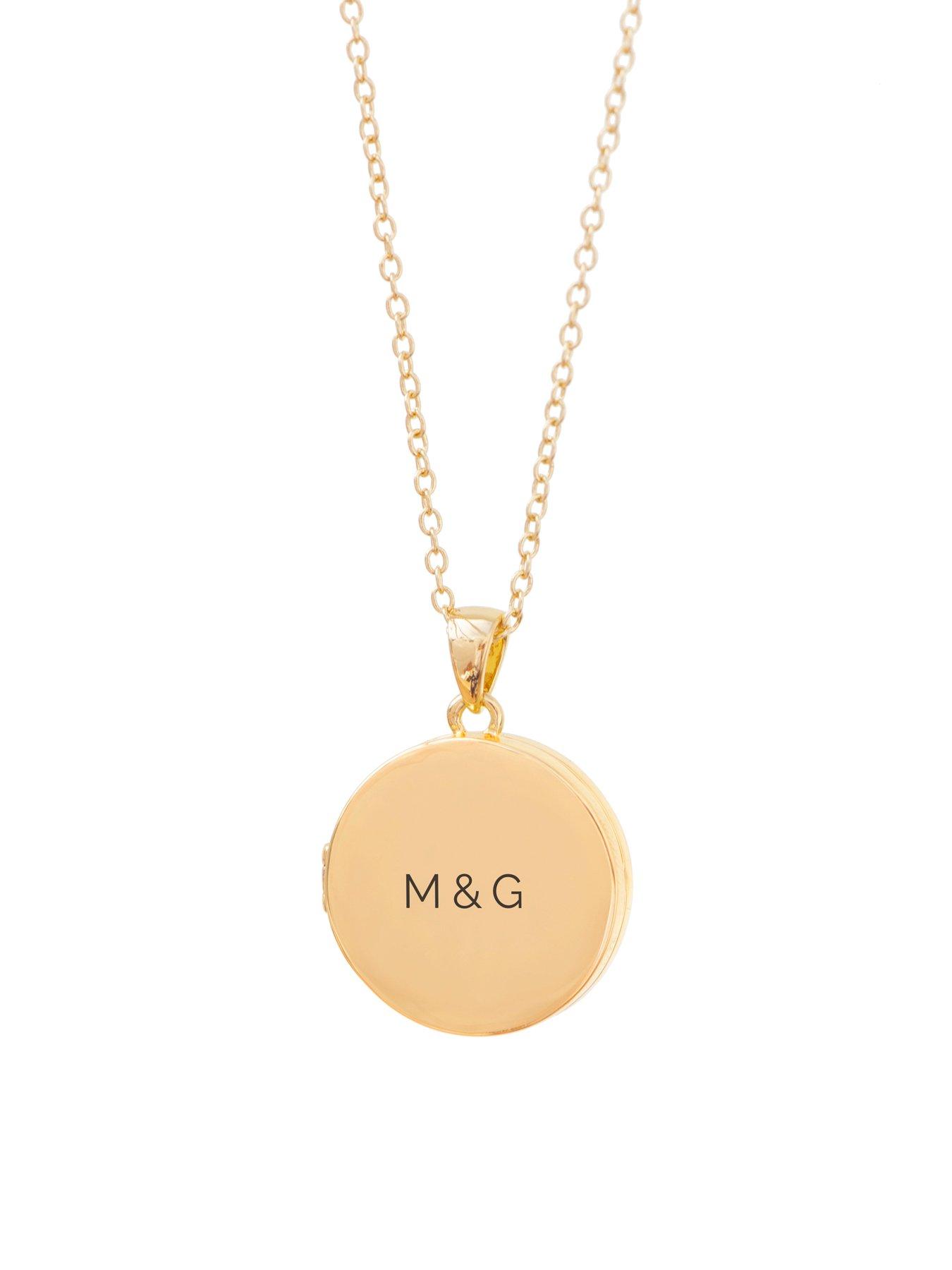 Image 5 of 5 of Treat Republic Personalised Round Photo Locket - Gold