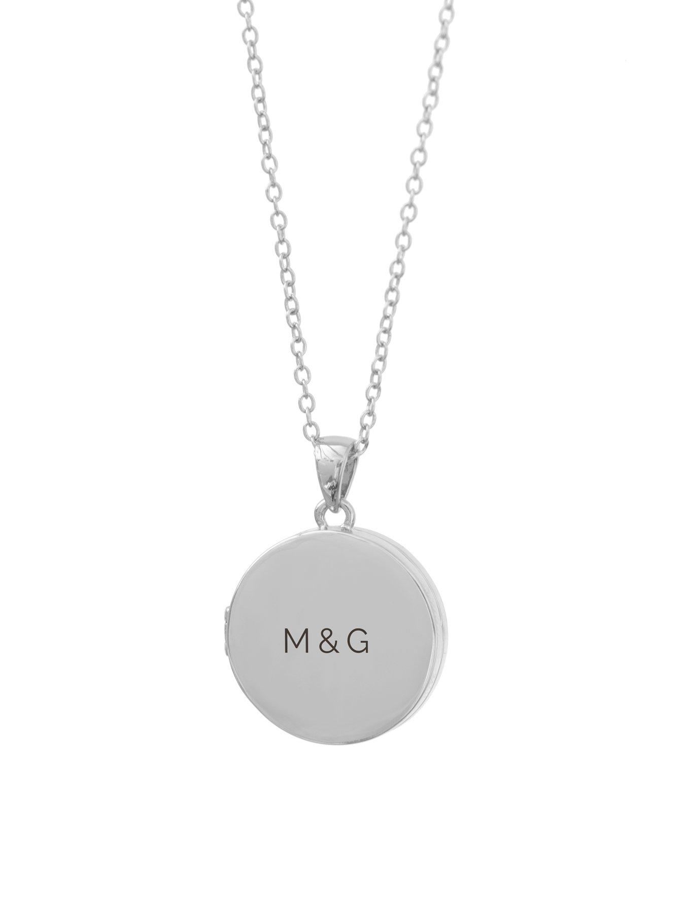 Image 5 of 5 of Treat Republic Personalised Round Photo Locket - Silver