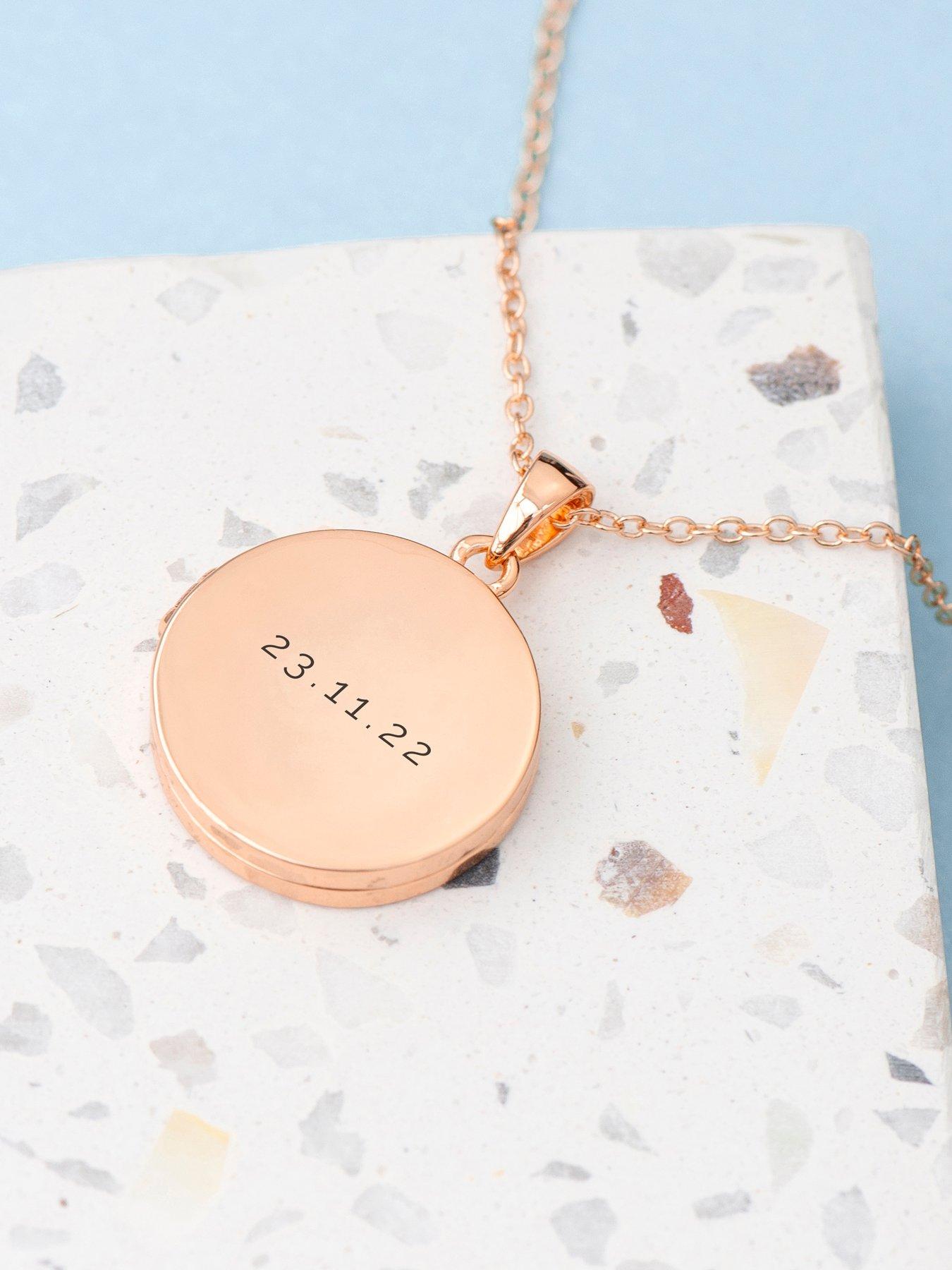 Image 3 of 5 of Treat Republic Personalised Round Photo Locket - Rose Gold