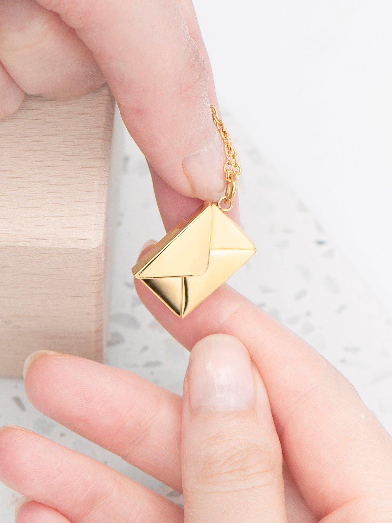 stillFront image of treat-republic-personalised-secret-message-envelope-necklace-gold