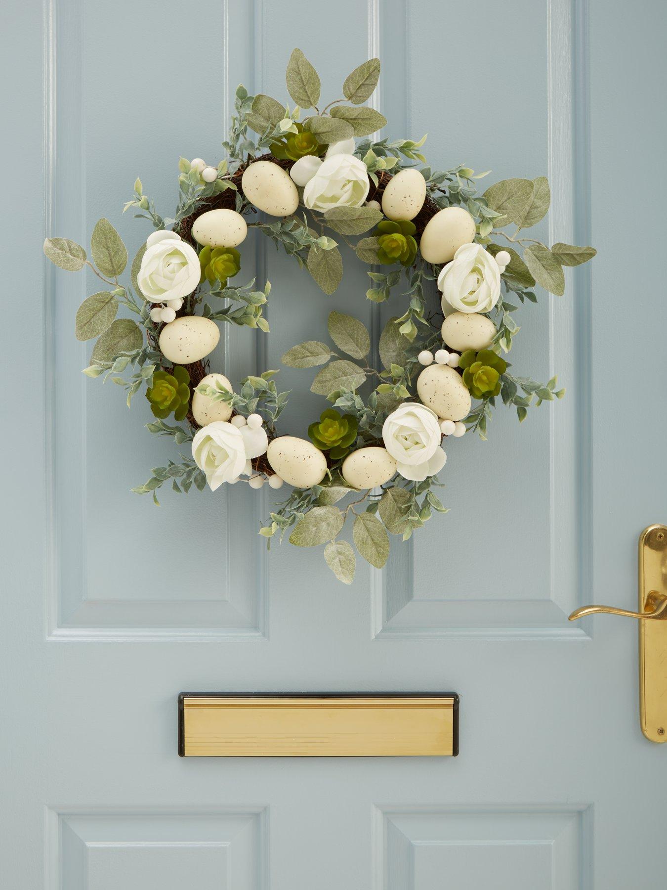 Product photograph of Very Home 20 Inch Rattan Spring Wreath from very.co.uk