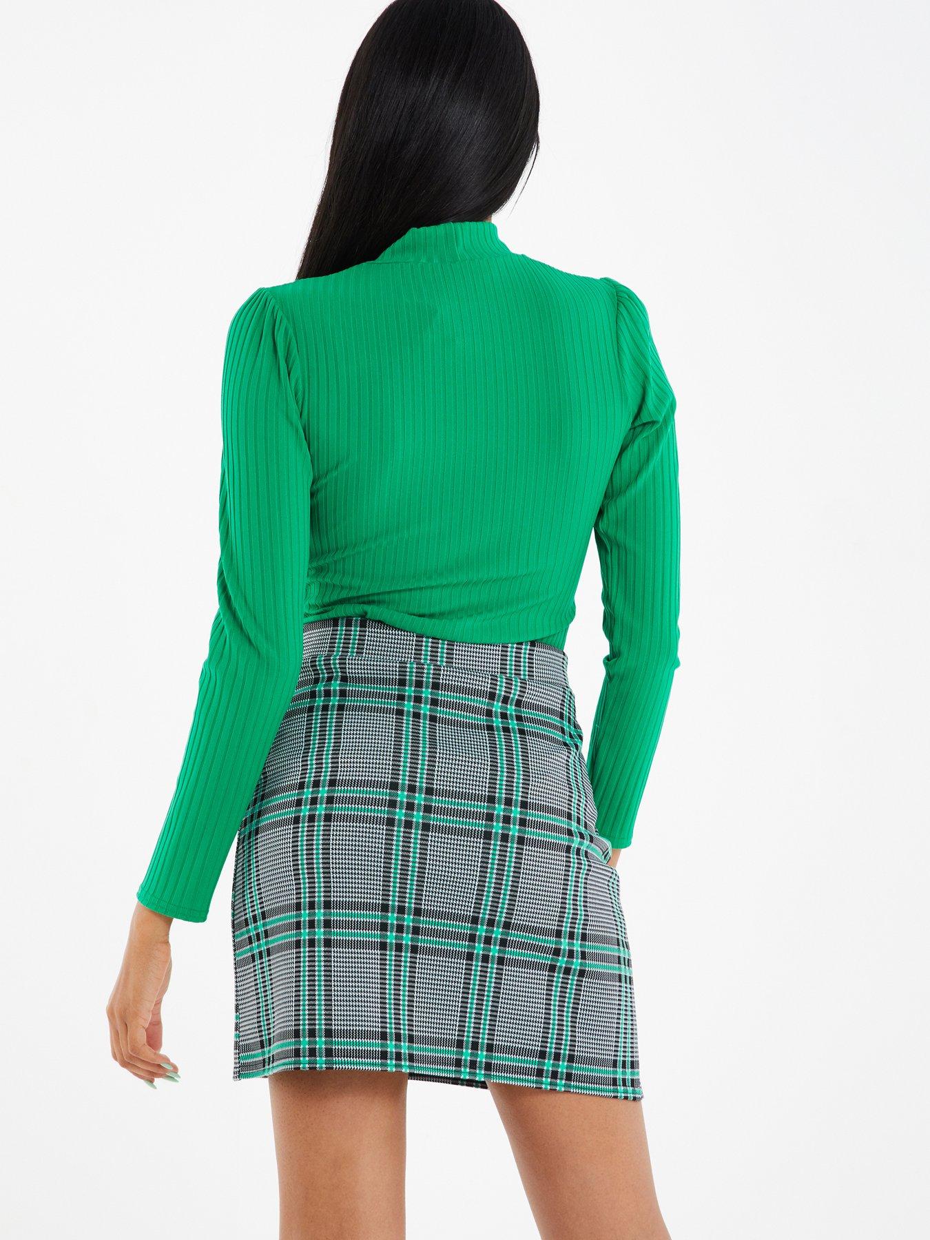 Plaid skirt 2024 outfit quiz