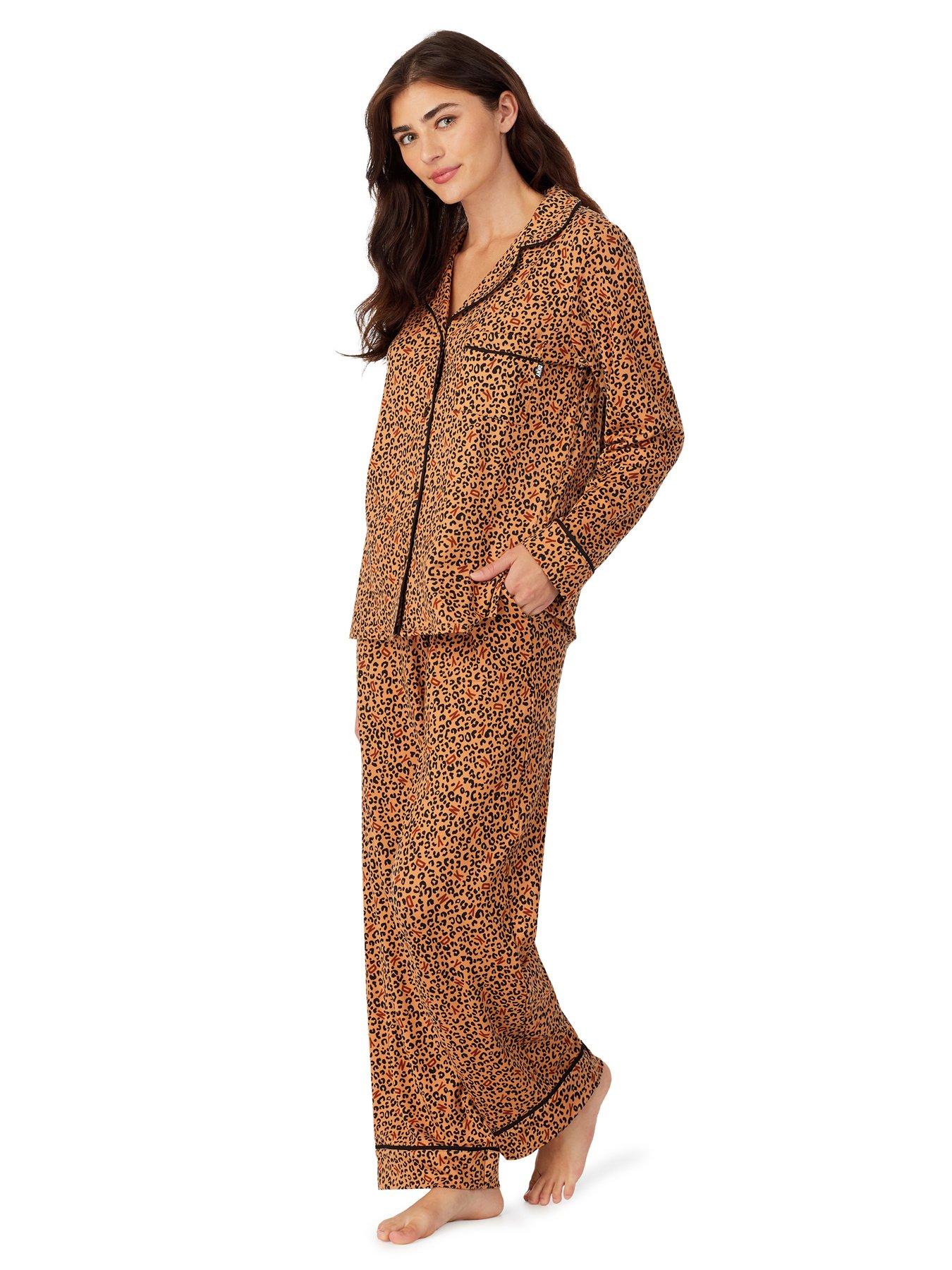 DKNY Cosy Printed Pyjama Set Natural Animal very